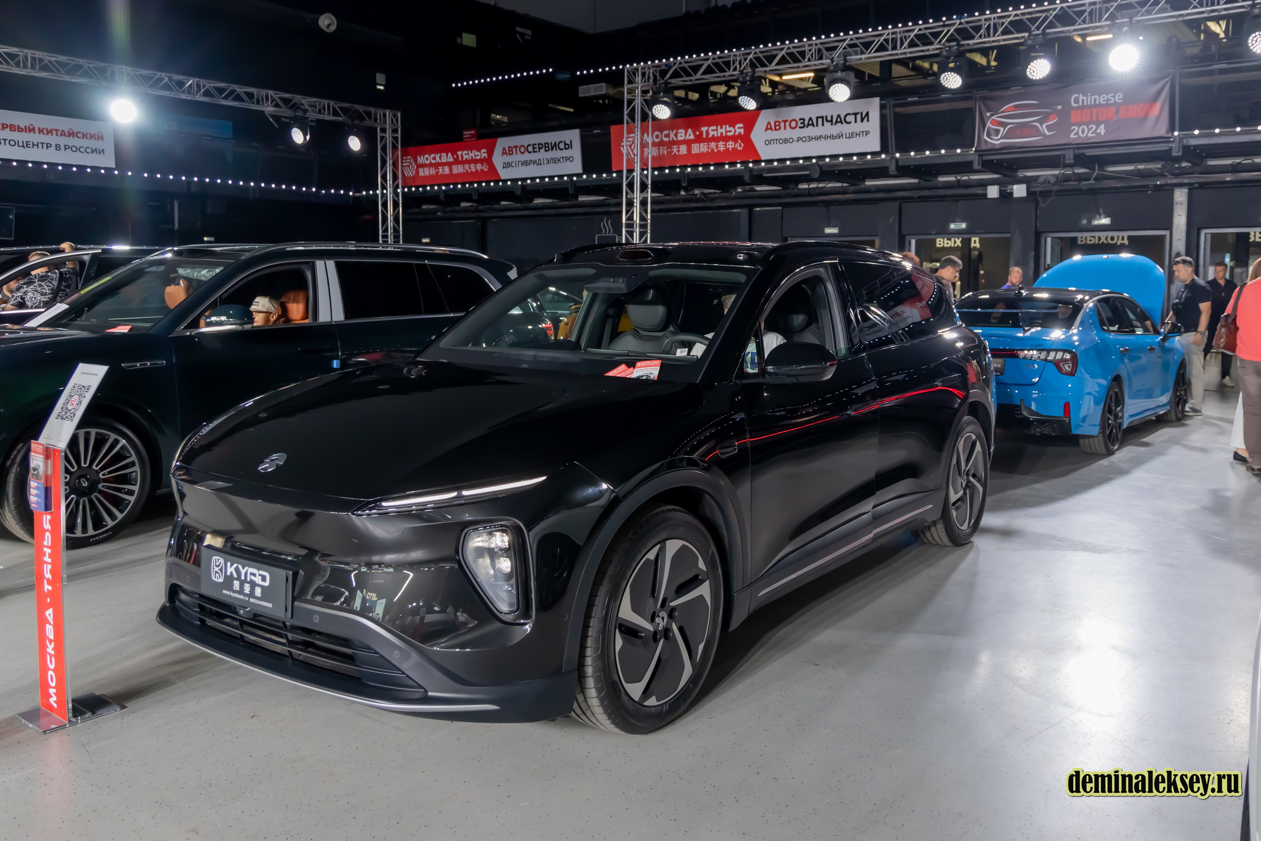 Chinese Motor Show 2024. Репортажный, семейный и студийный фотограф в Москве Демин Алексей