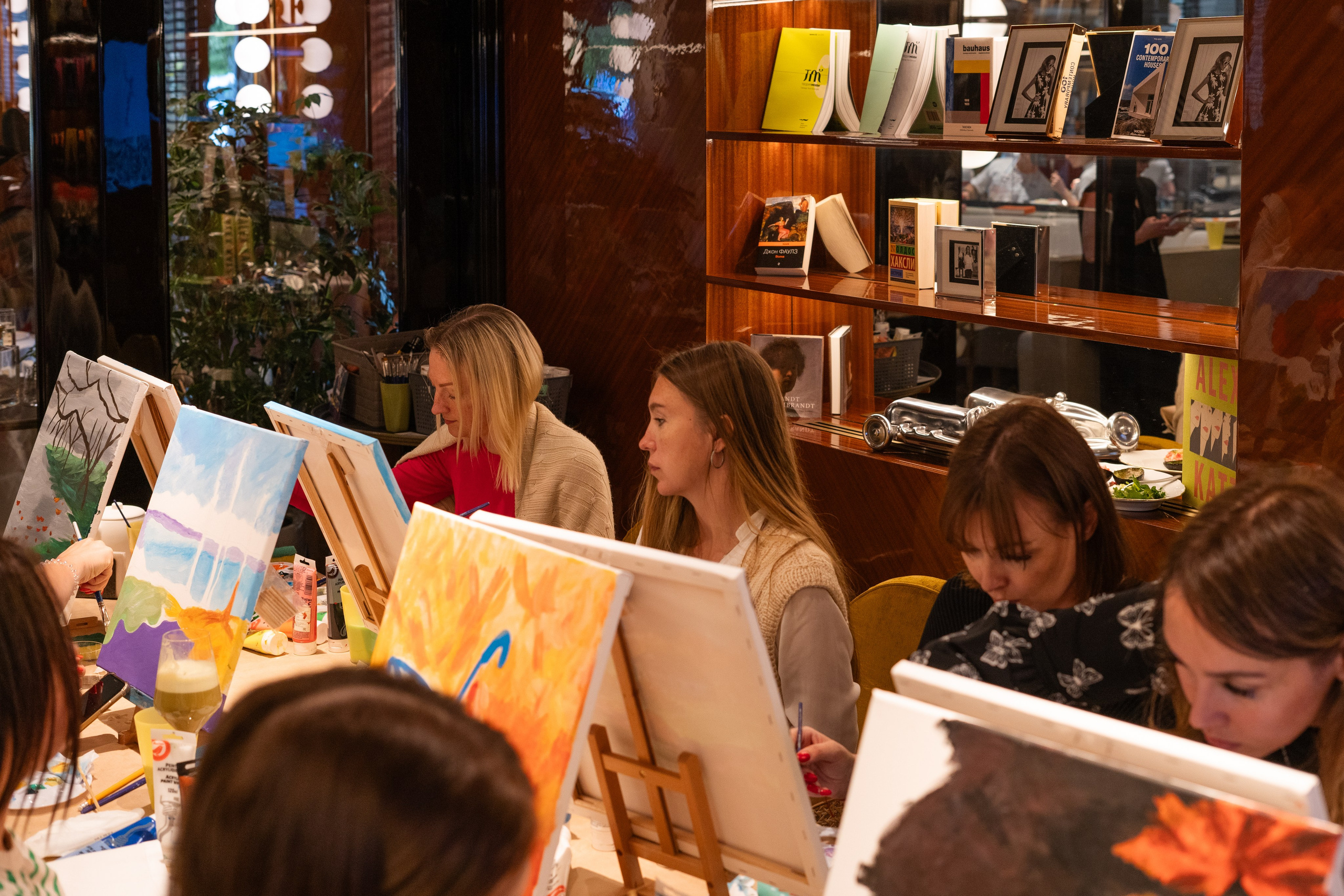 Корпоратив Teach Me Art 3. Портретный фотограф в Москве и Санкт-Петербурге Арина Чех