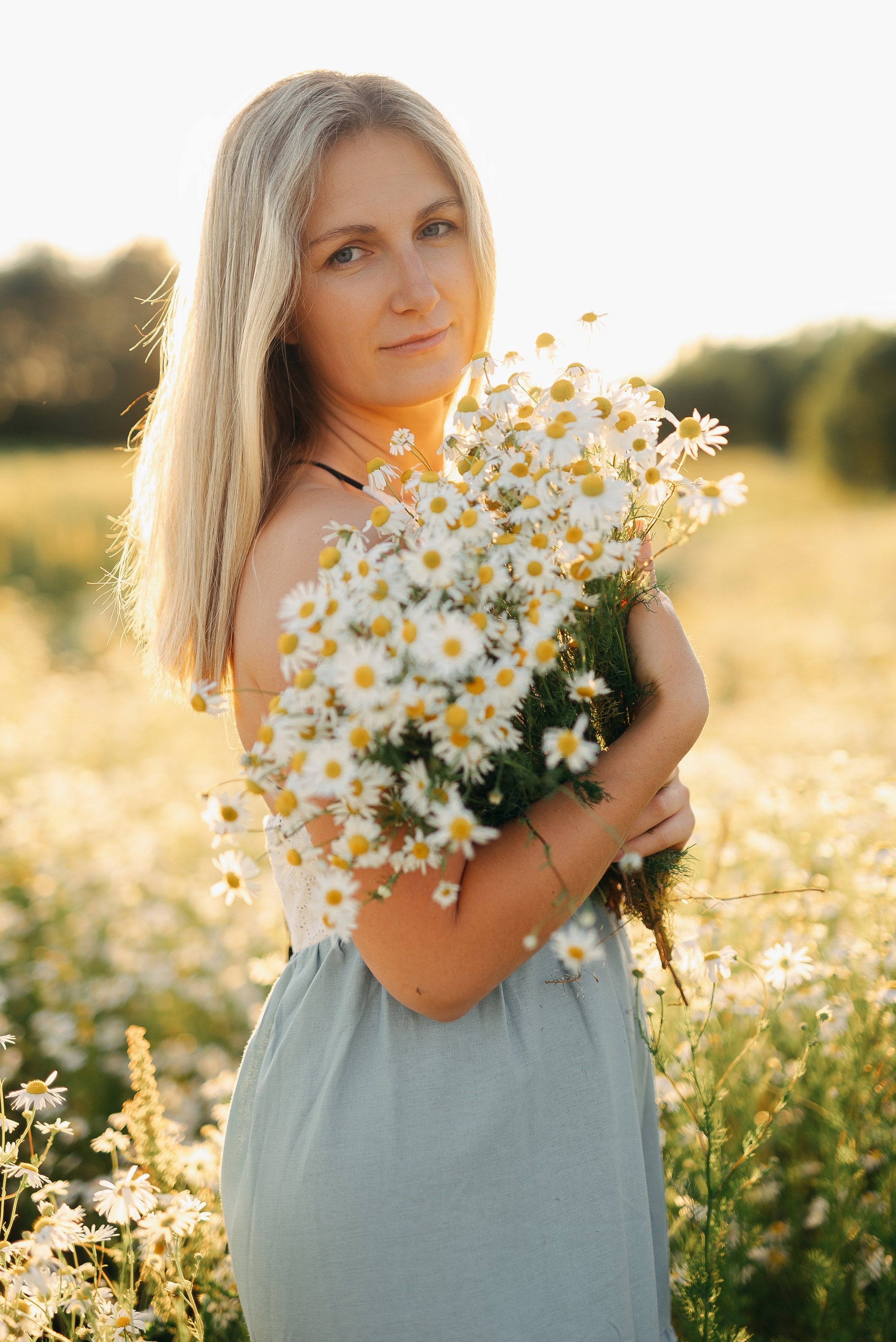 Фотосессия в ромашковом поле. Семейный детский фотограф. Фотосессия в Минске