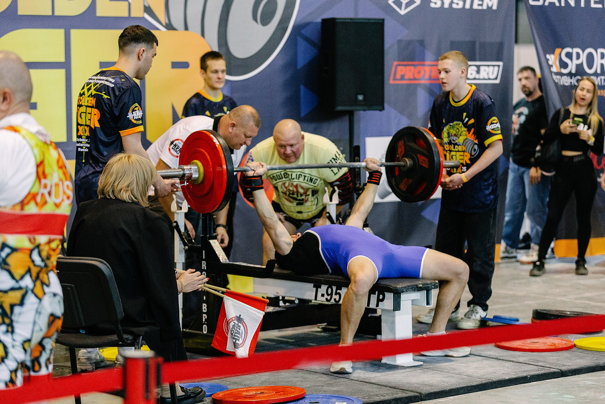 GOLDEN TIGER — XIX. Семейный и репортажный фотограф Наташа Давыдова