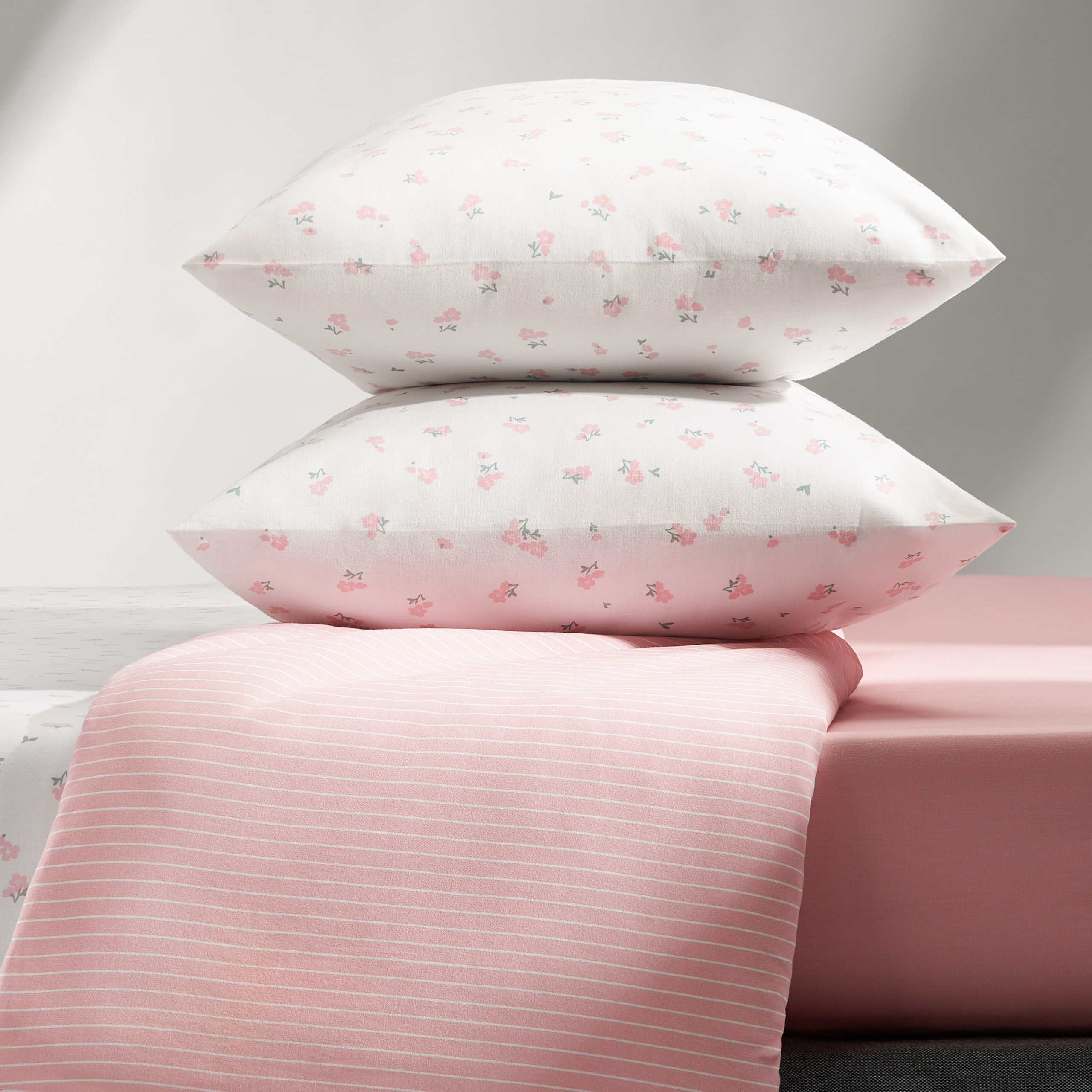 Постельное белье Pragma. Олег Дмитриев