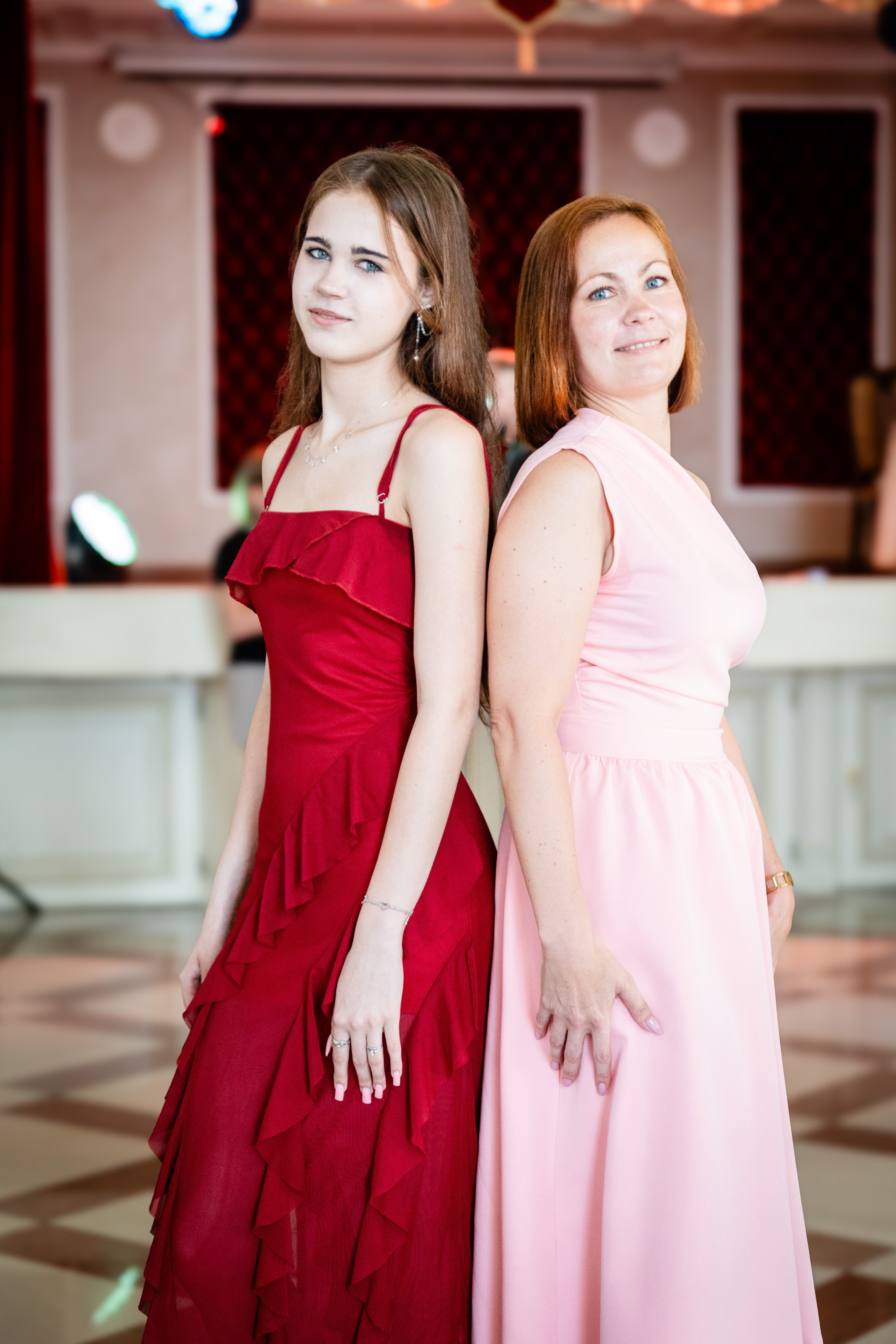 Школьный выпускной. Детский фотограф видеограф в Хабаровске Михаил Орлов