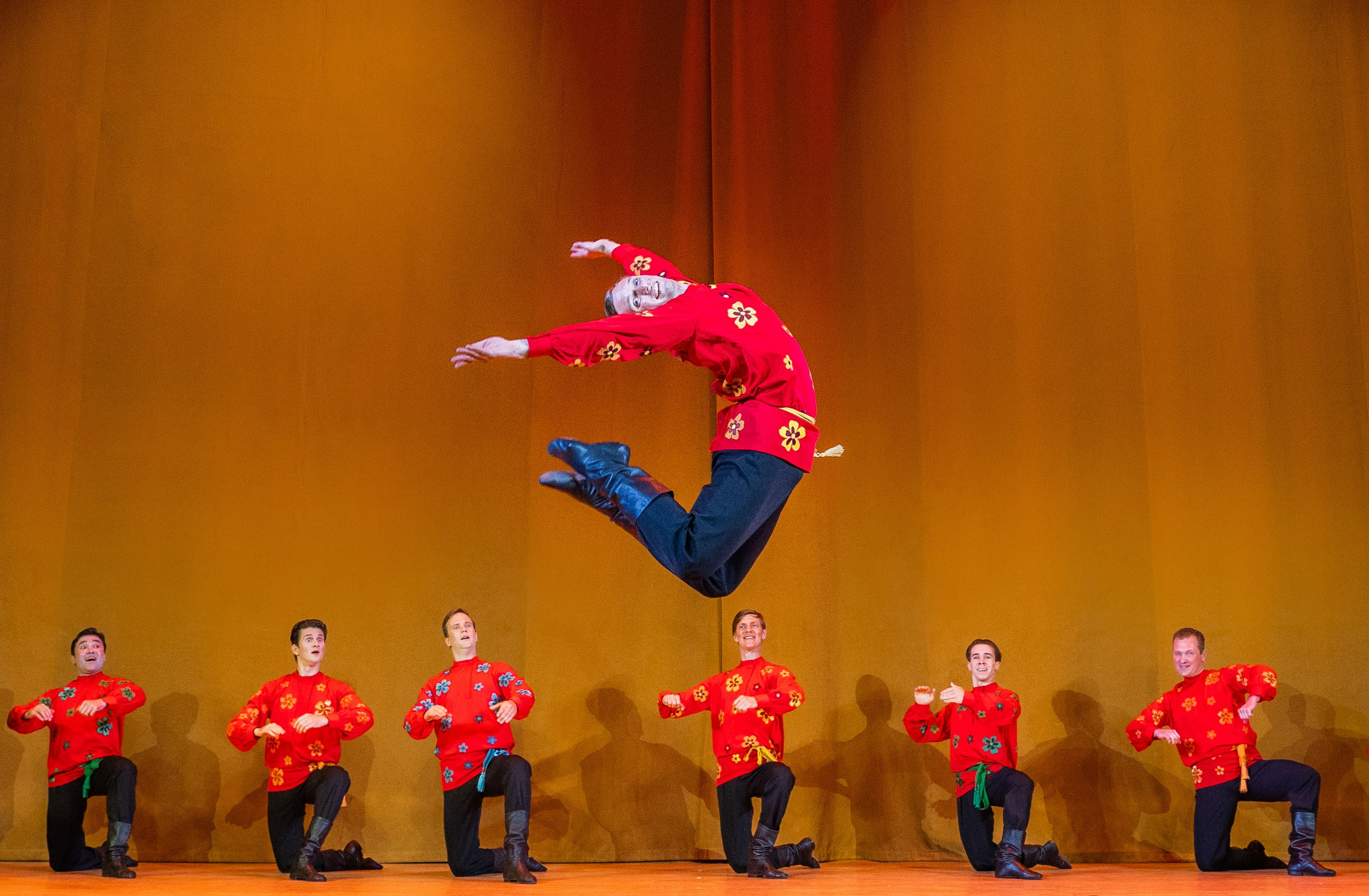 Ансамбль «Берёзка» им. Н. С. Надеждиной. Фотограф Николай Костюк