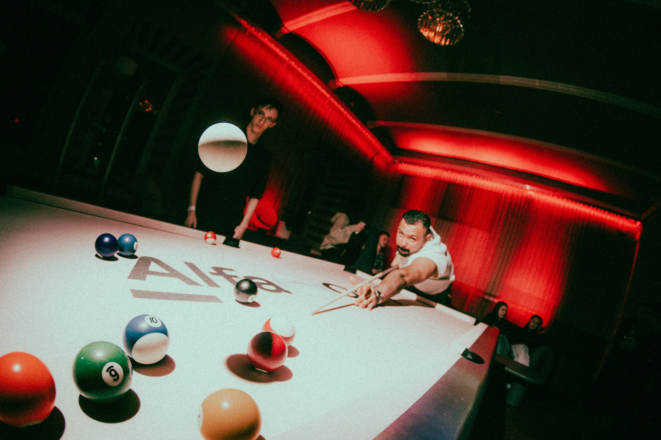 Репортаж Jollyer Place. Антон Киптиков фотограф