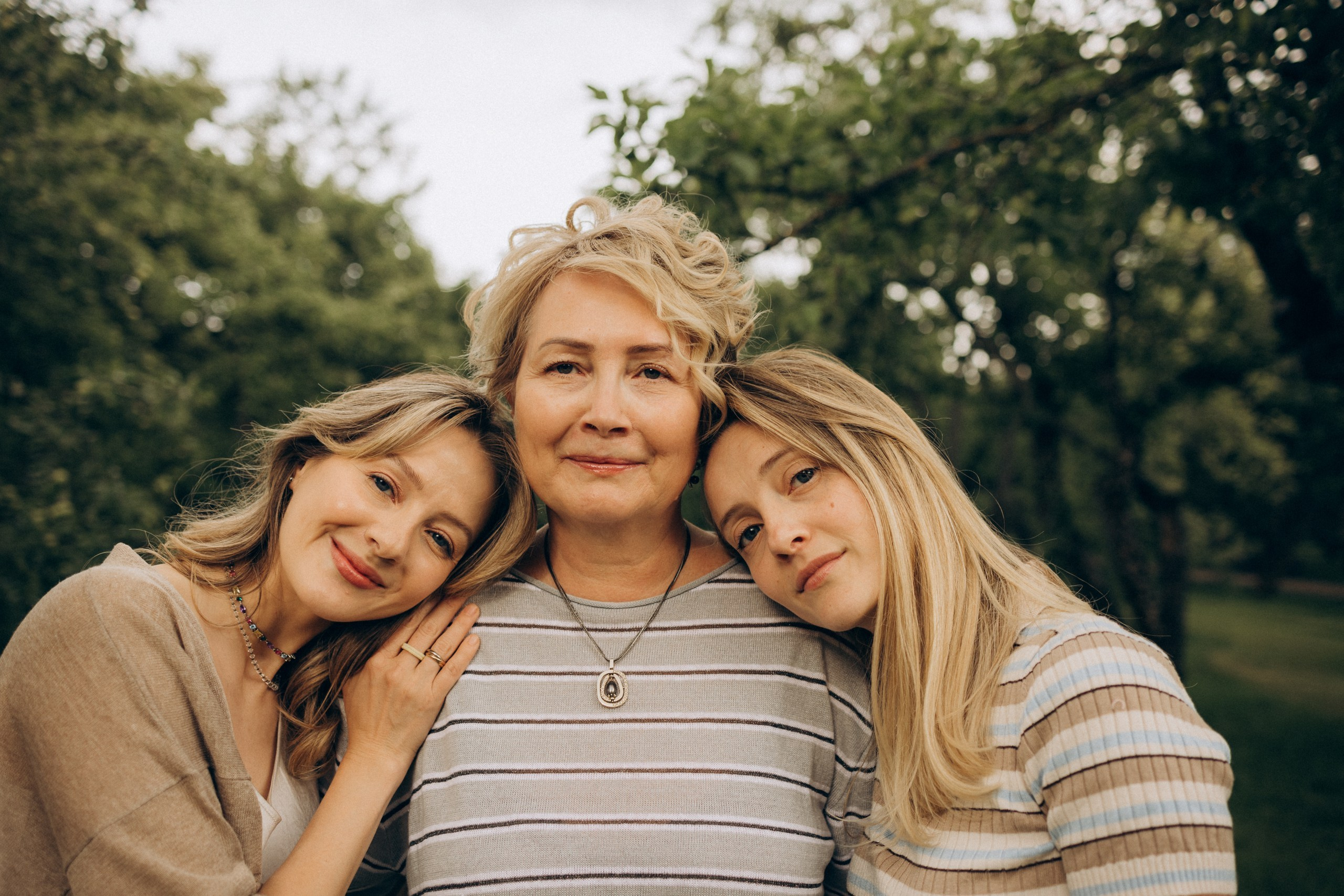 Семейная фотосессия, фотосессия поколения, фотосессия большой семьи, семейная фотосессия в парке, семейная фотосессия в Коломенском, Коломенское