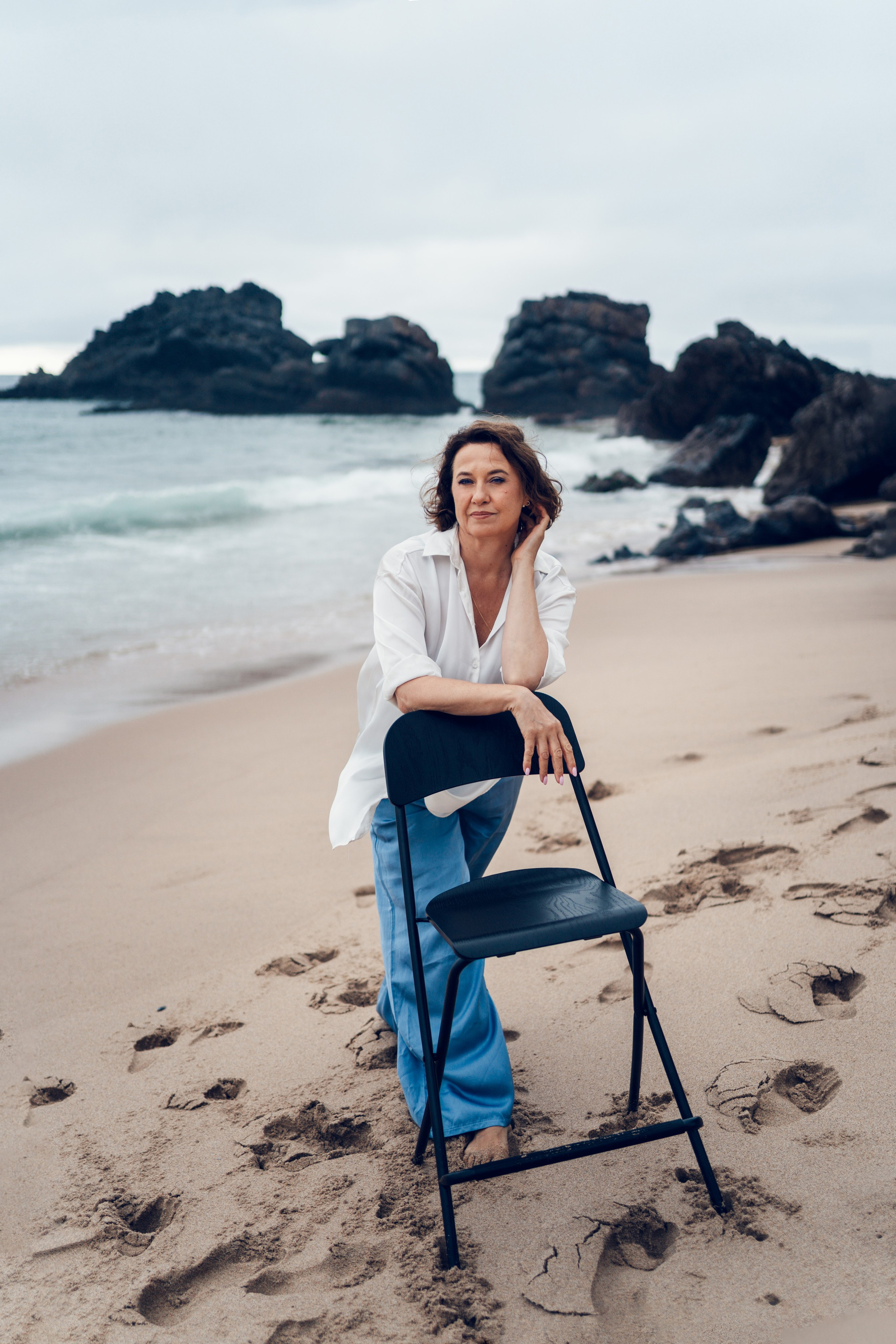 Lisbon&Ocean. I’m Julia Idamzhapova, a photographer based in Lisbon, creating natural and timeless images