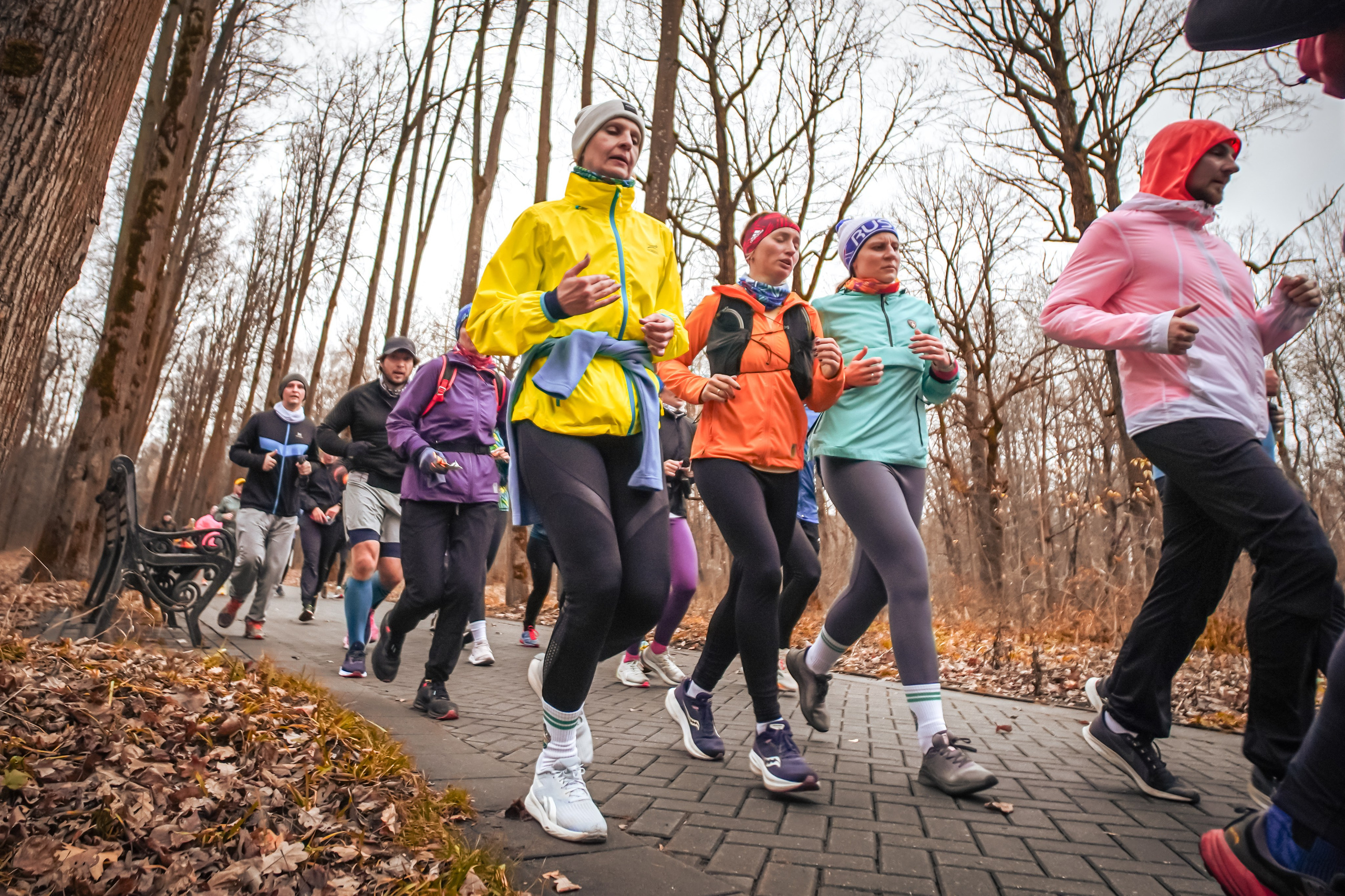 #марафонудома #яuzarun 2024 2-я петля, группа 6:30. Роман Капилюшов. Бег. Фото. Видео. г. Люберцы