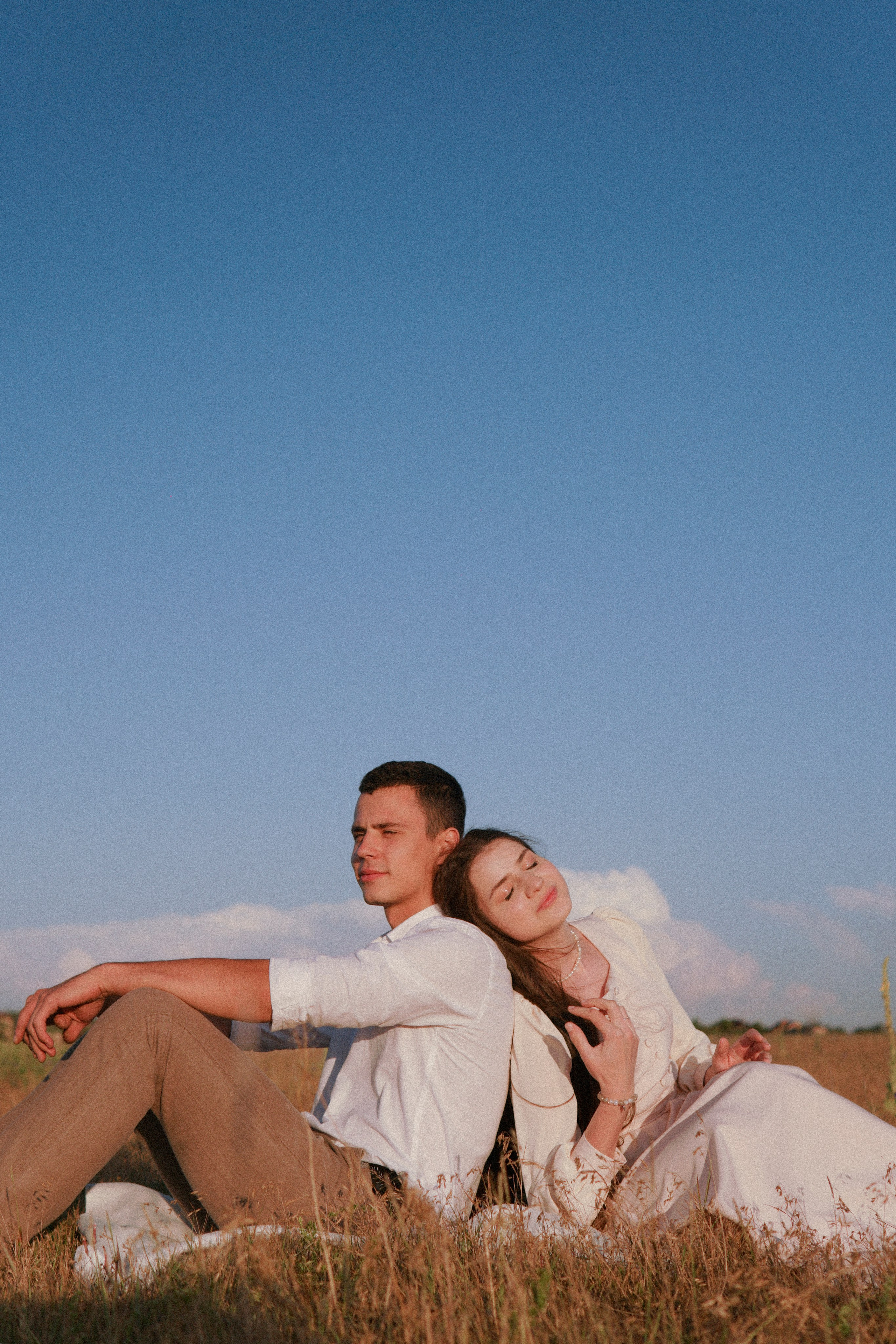 Love story в Ростове-на-Дону за городом. Никита и Виолетта. Фотограф в Ростове-на-Дону Марина Мальцева