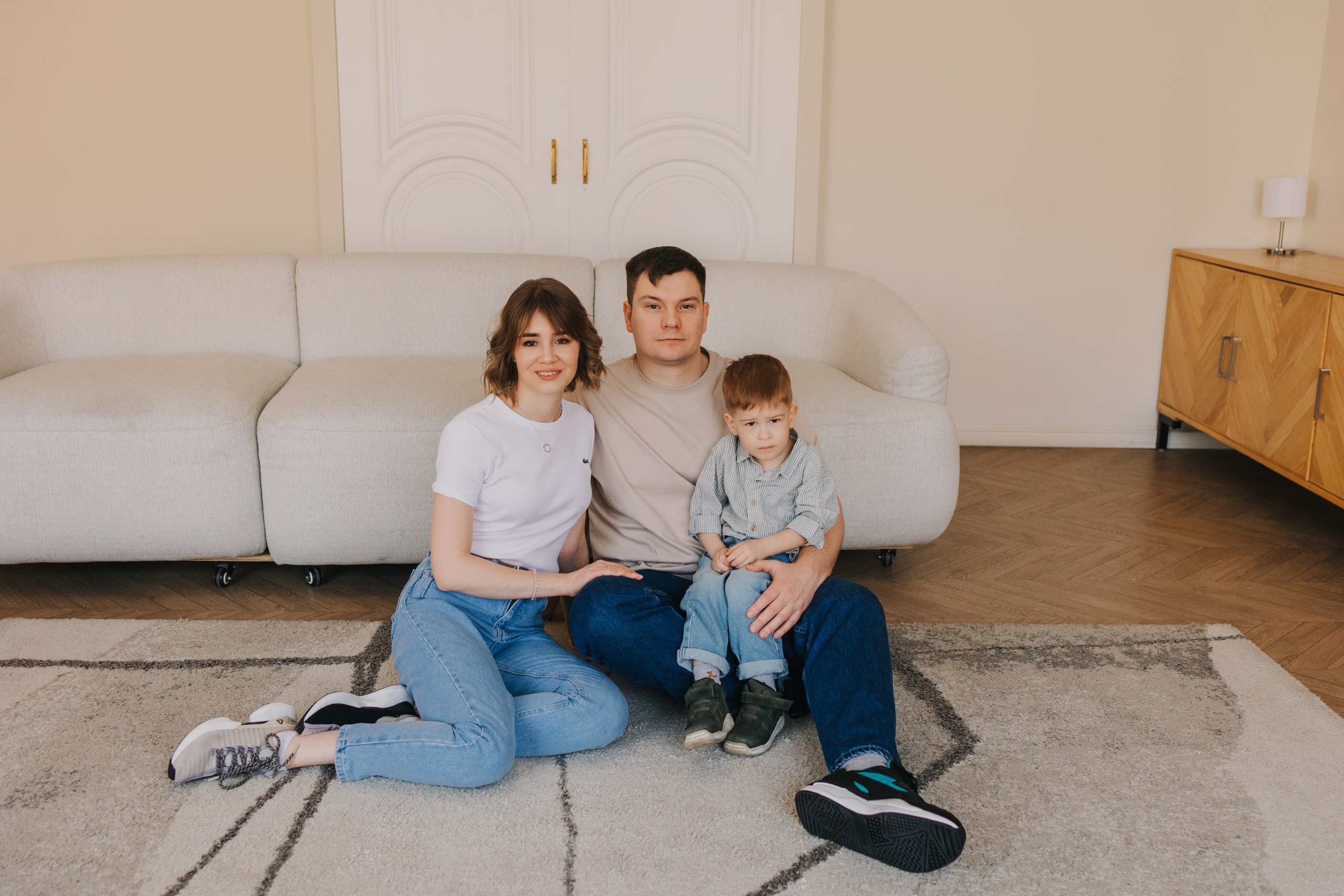 Большая семья. Домашняя фотосессия