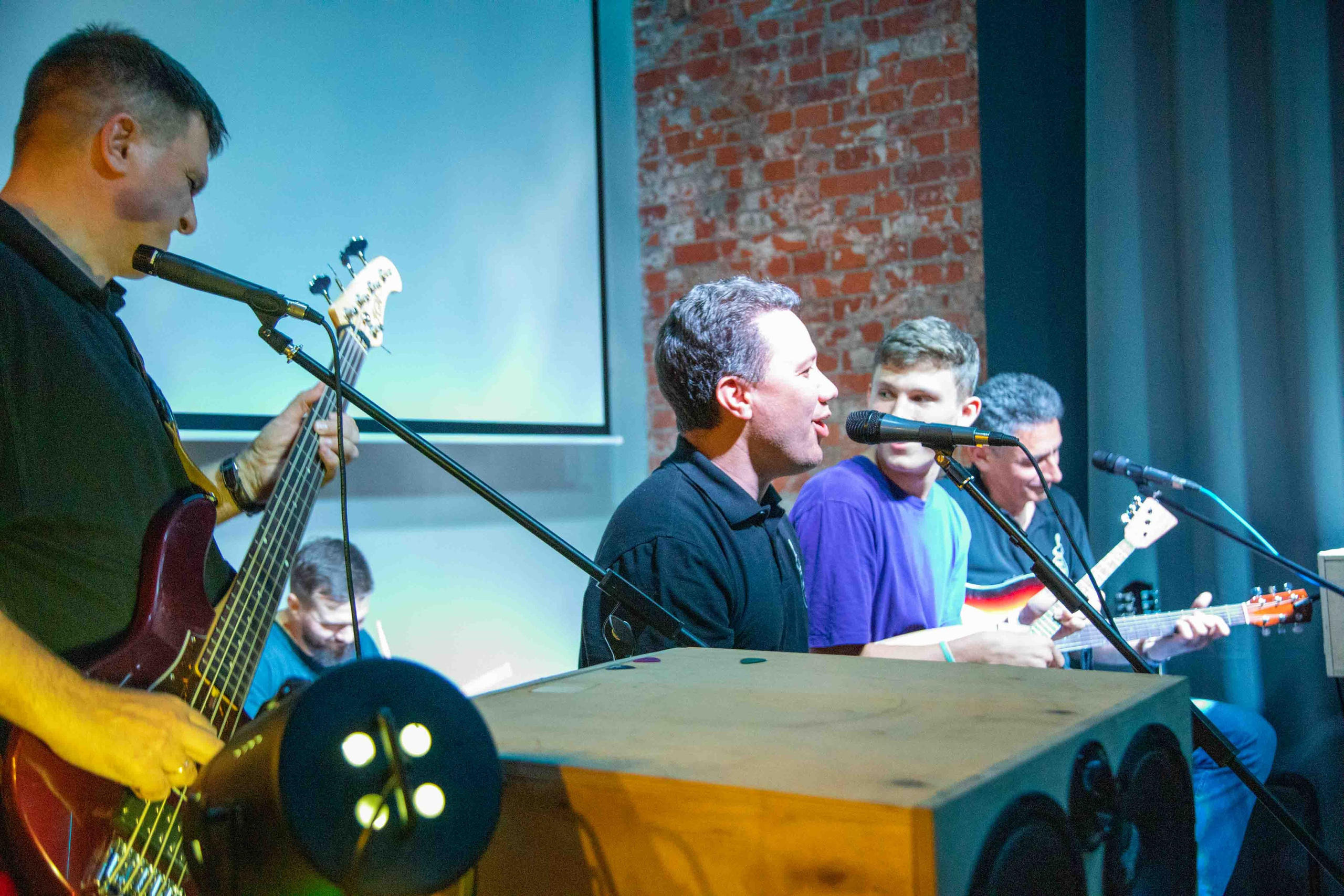 Квартирник 28.06.2023. Московская кавер-группа BankBand