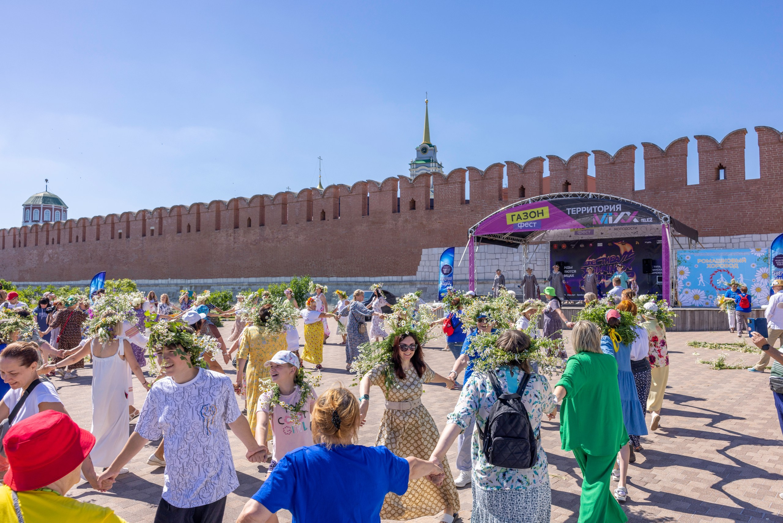 Фестиваль «Ромашковый хоровод». Северная ходьба. Фотограф в Туле Крупский АнДРей. Фотостудия «КАДР71» в Туле