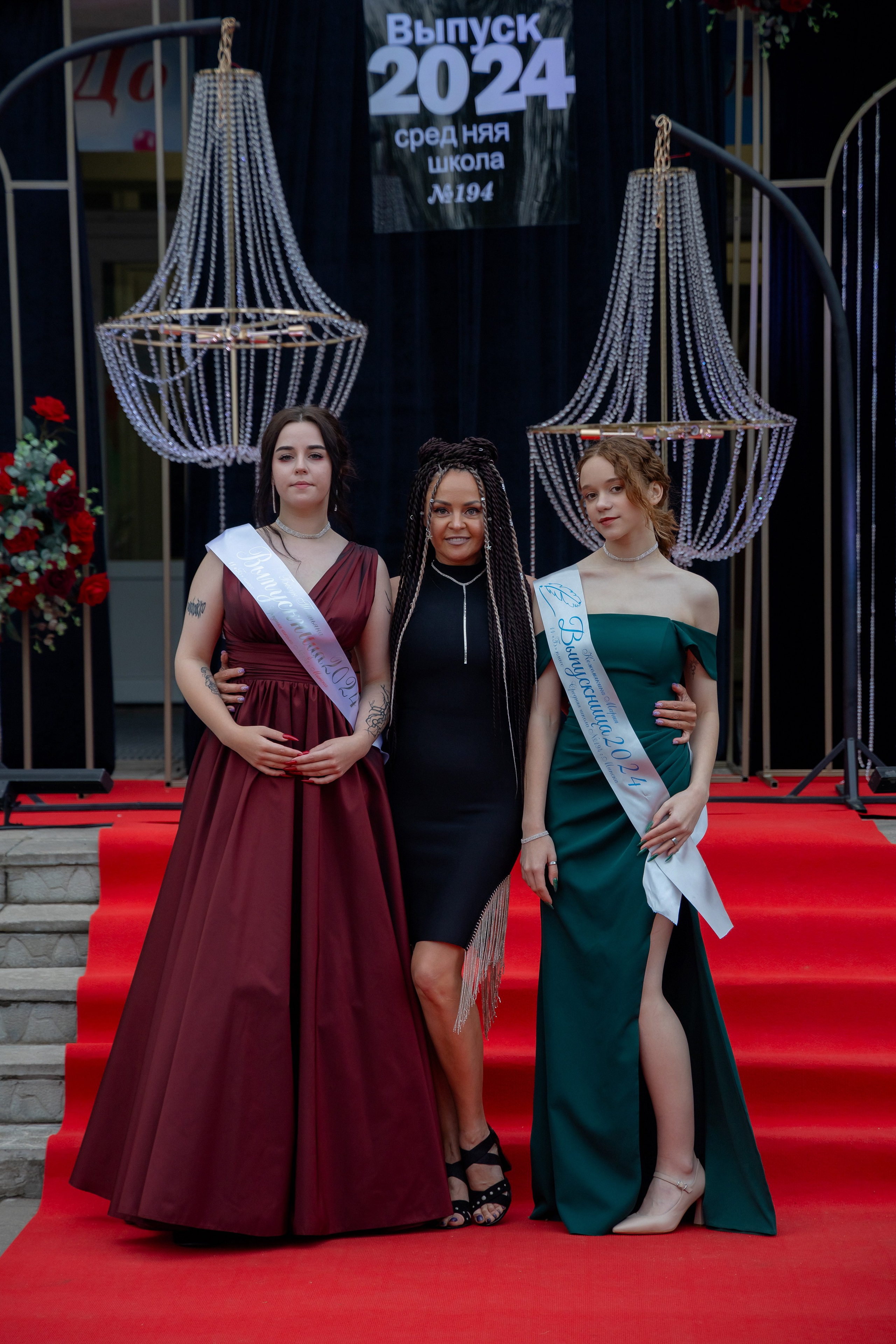 Школьный выпускной 2024 год в Соколе (Минск). Свадебный фотограф в Минске/Беларуси Сергей Спиридонов