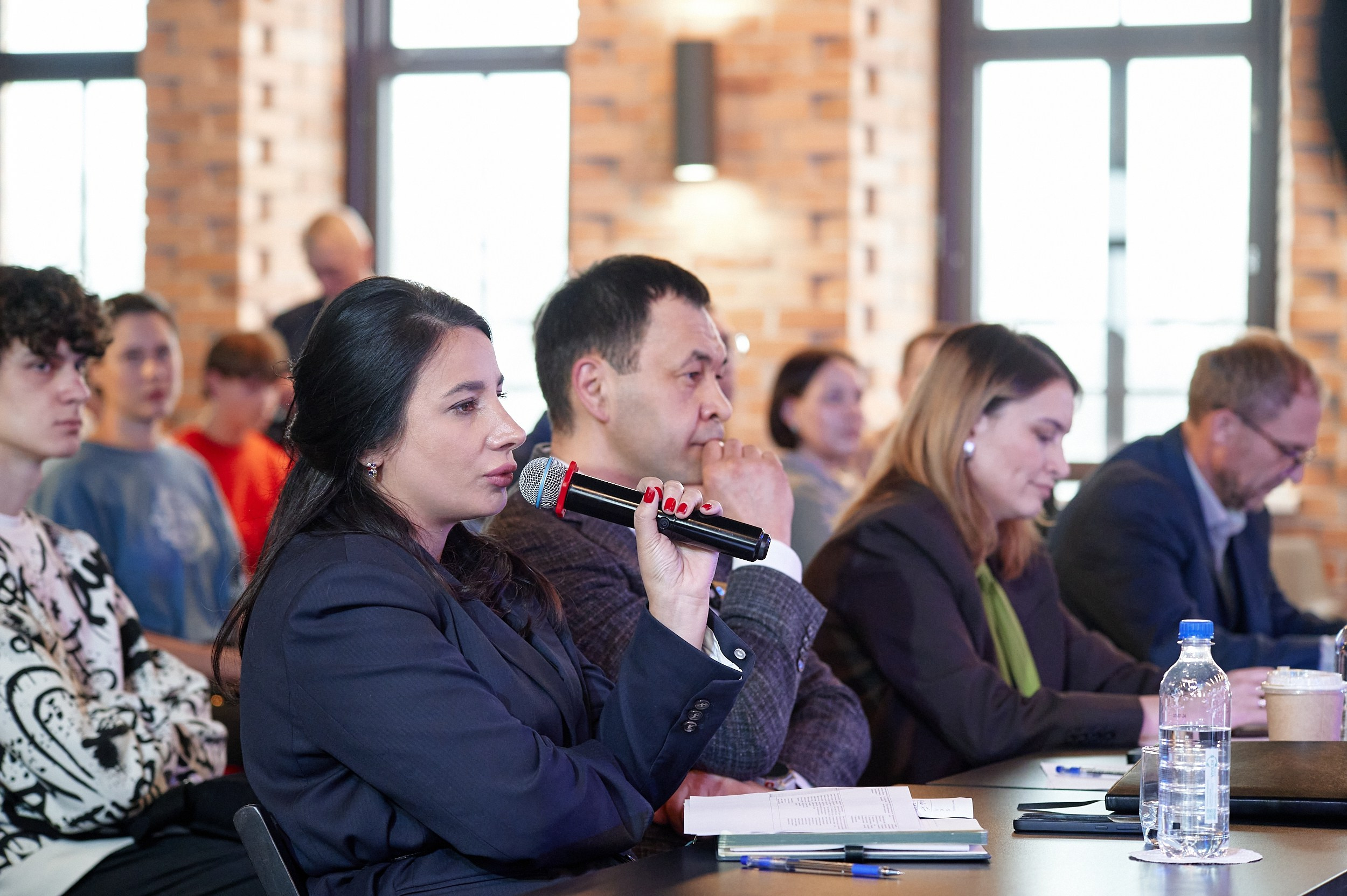Битва экспертов в «Конторе пароходства». Фотограф Дмитрий Пименов