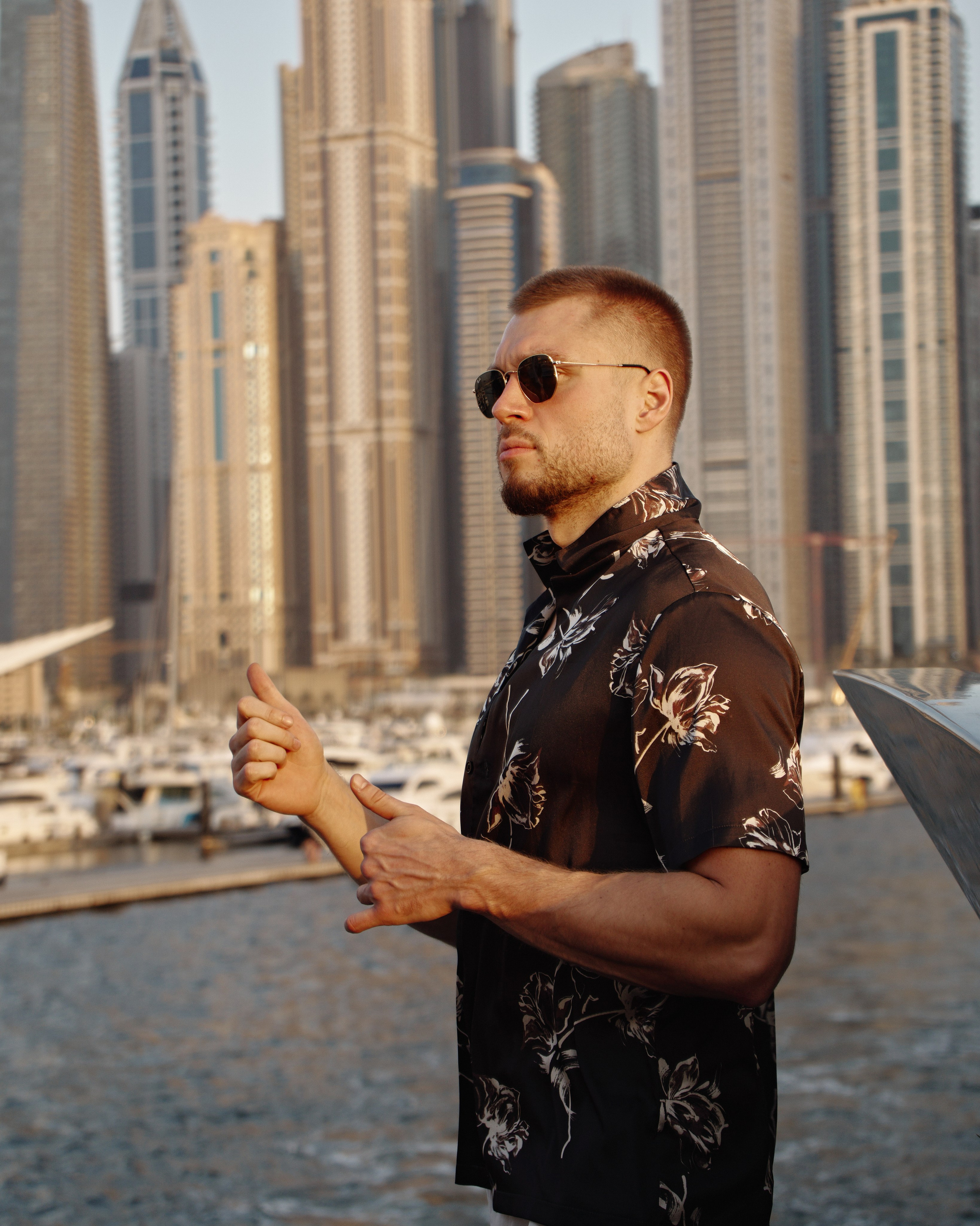 PAVEL DEREVYANKO. NOIZOMAX Художественный фотограф в Дубай