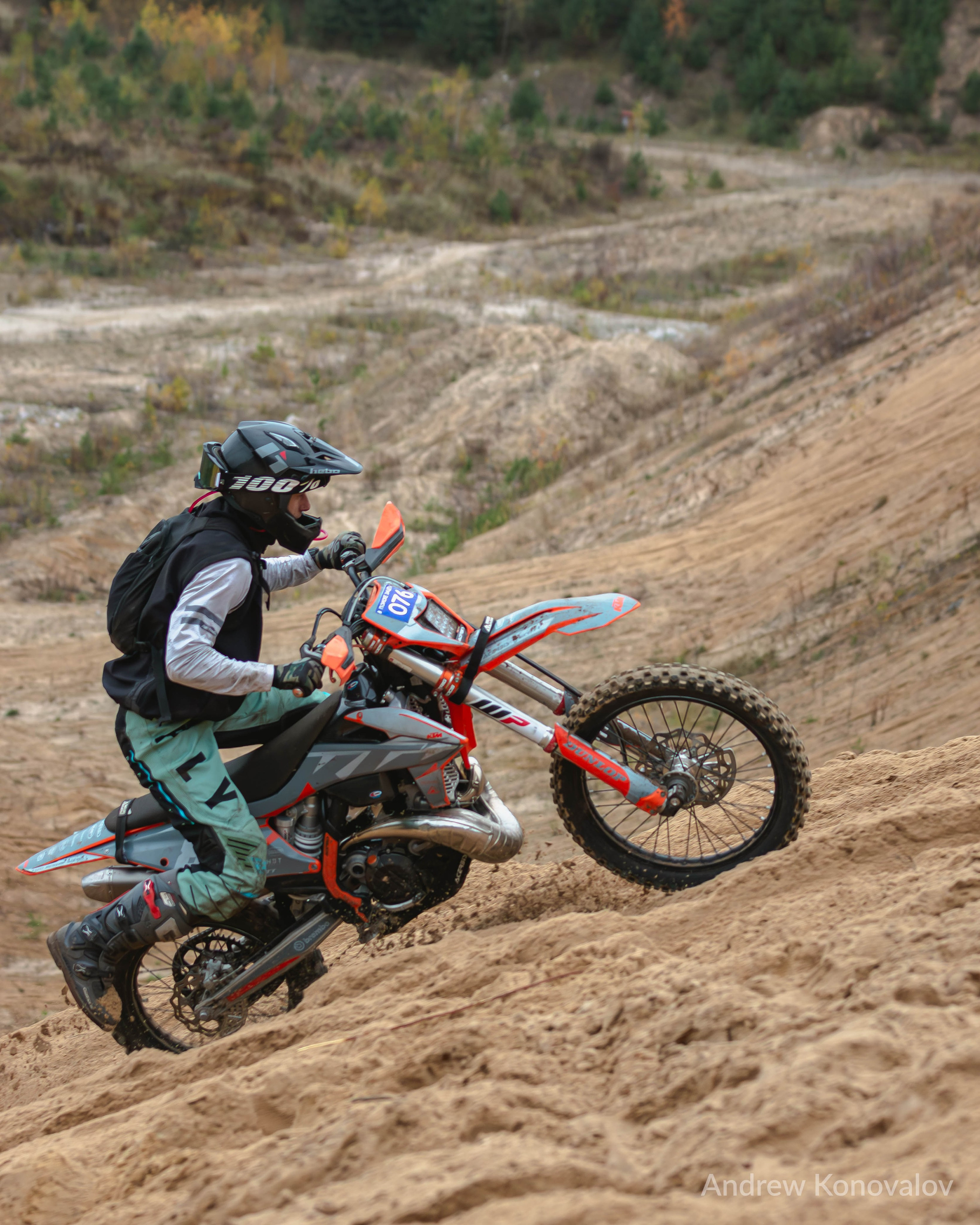 «В поиске зацепа» — Эндуро. Андрей Коновалов — фотограф автомобилей и автоспорта
