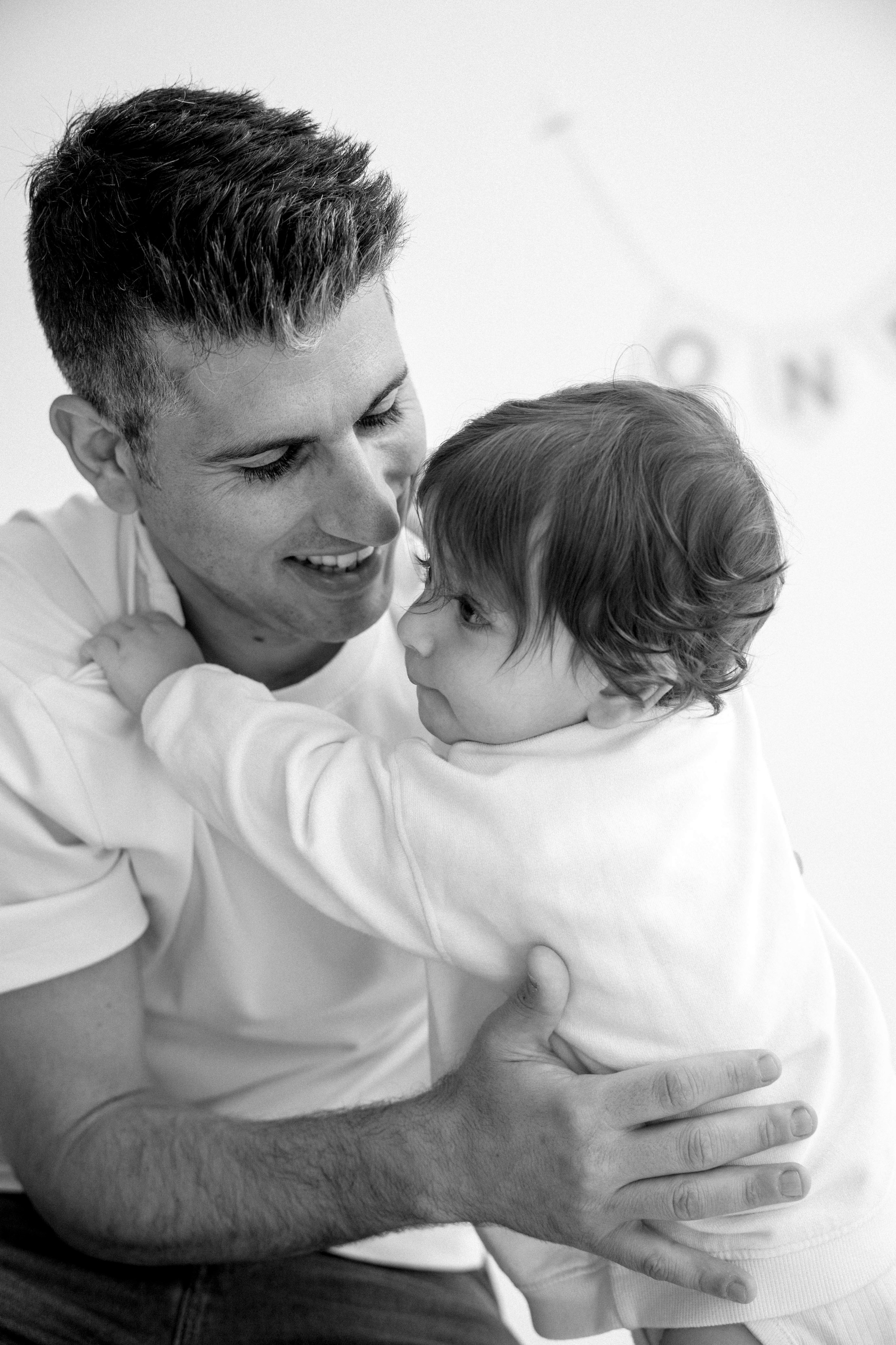 One year inside the White studio. Wedding and family photographer