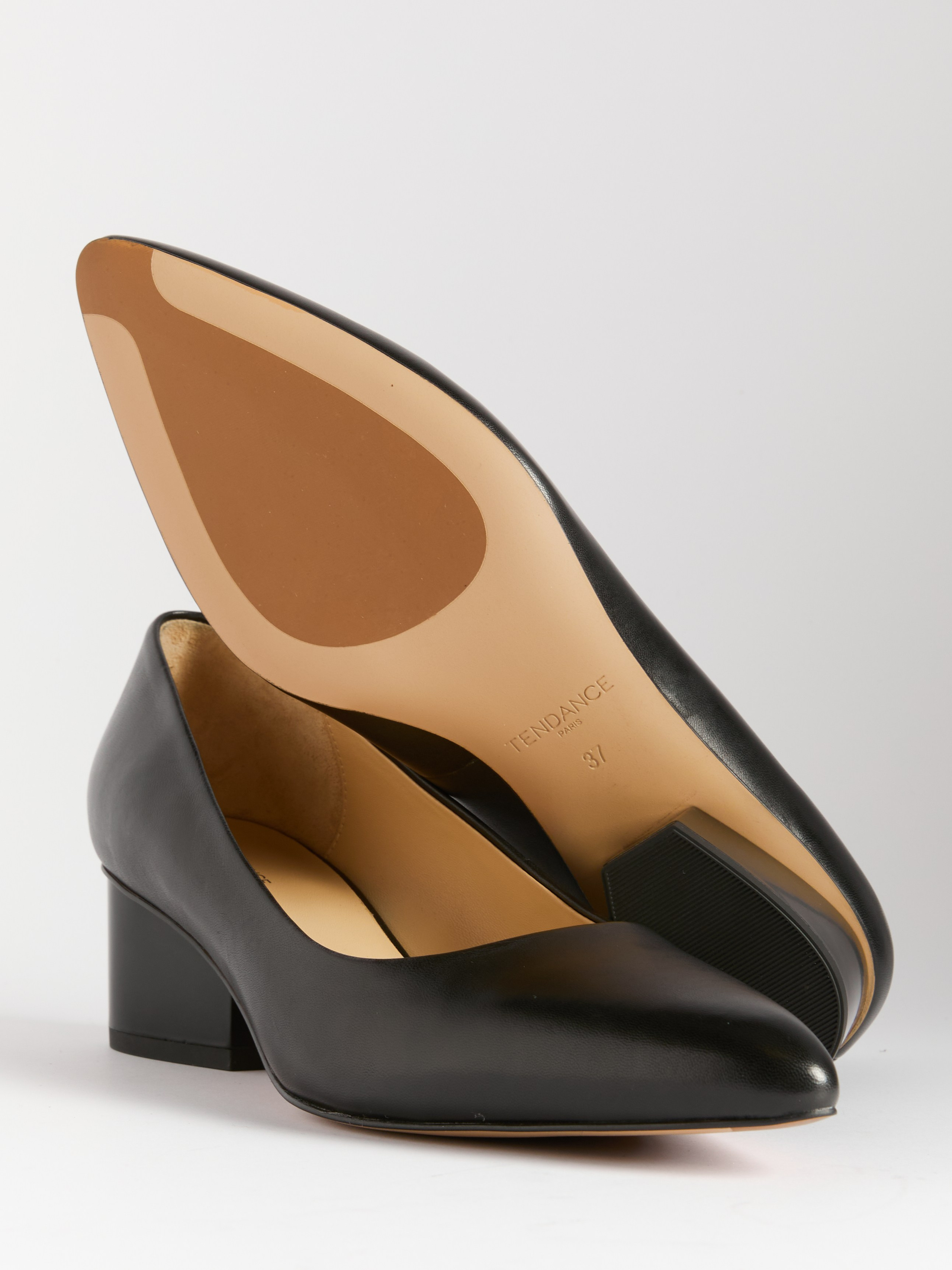 Предметный фотограф в Москве Евгений Шубин