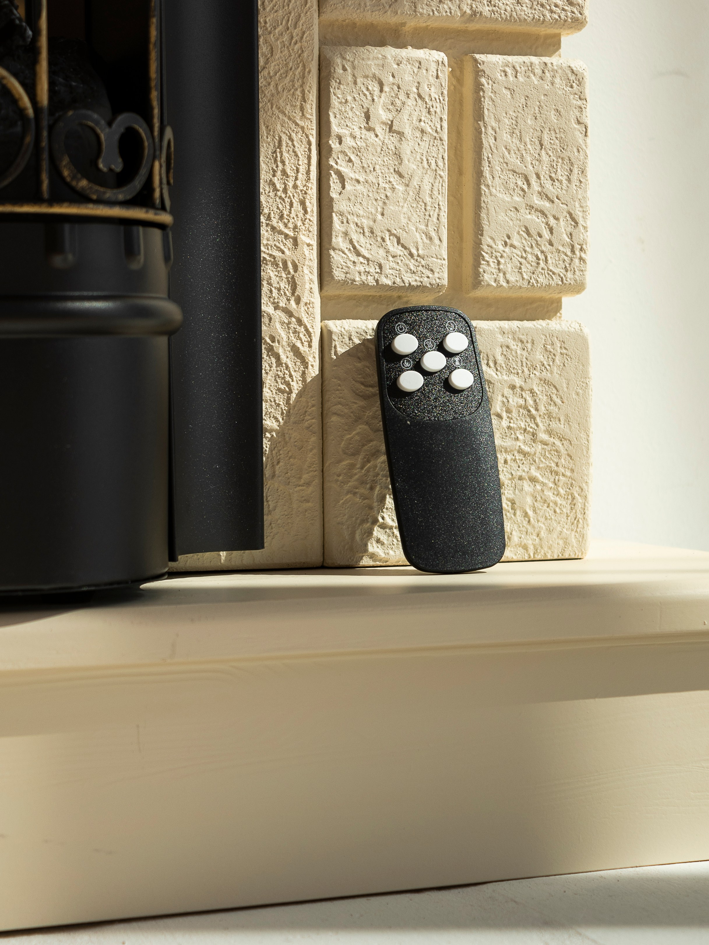 Большая интерьерная съемка каминов. Фото для маркетплейсов в самых сочных локациях города Сочи