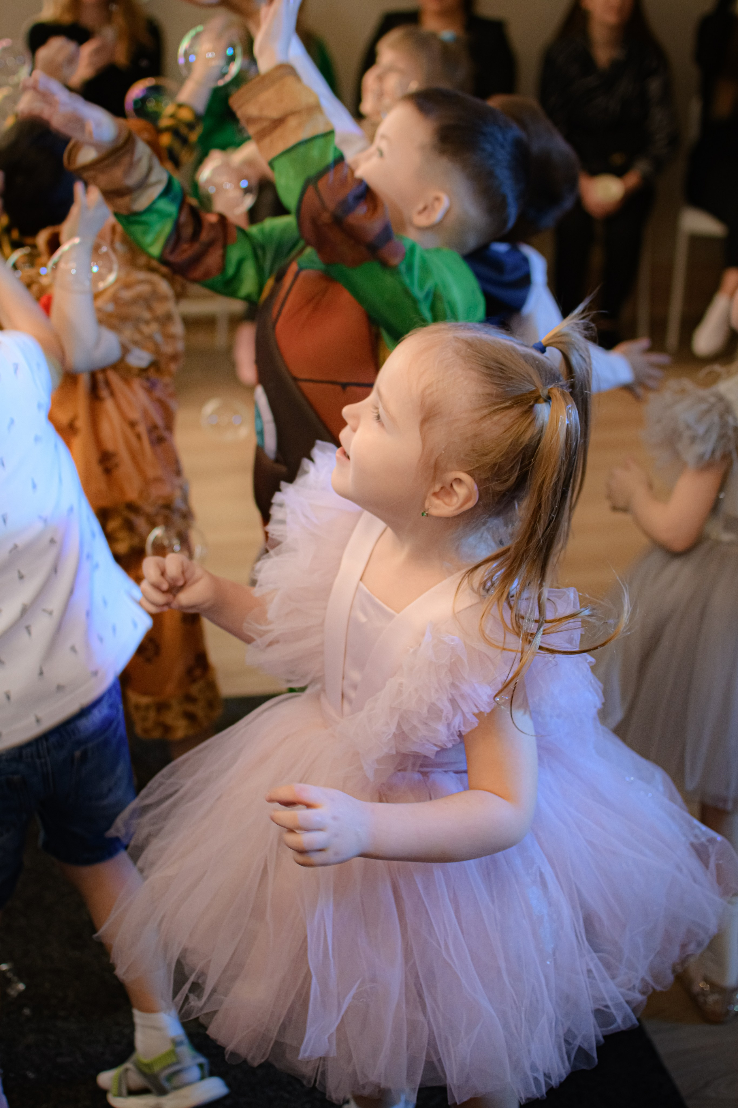 HAPPY NEW YEAR. Photokarish