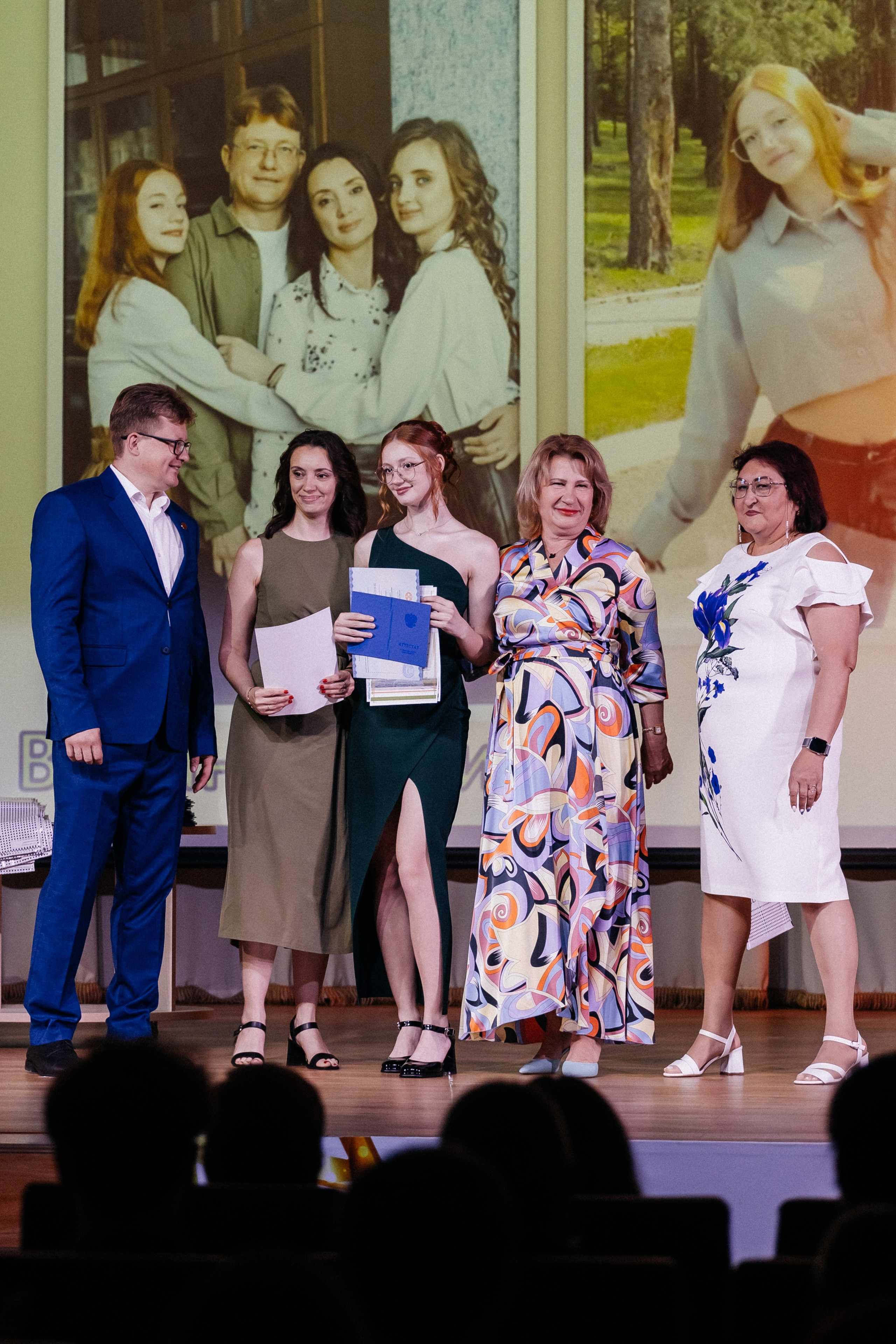 Выпускной 2025. Фотограф Кемерово | Сергей