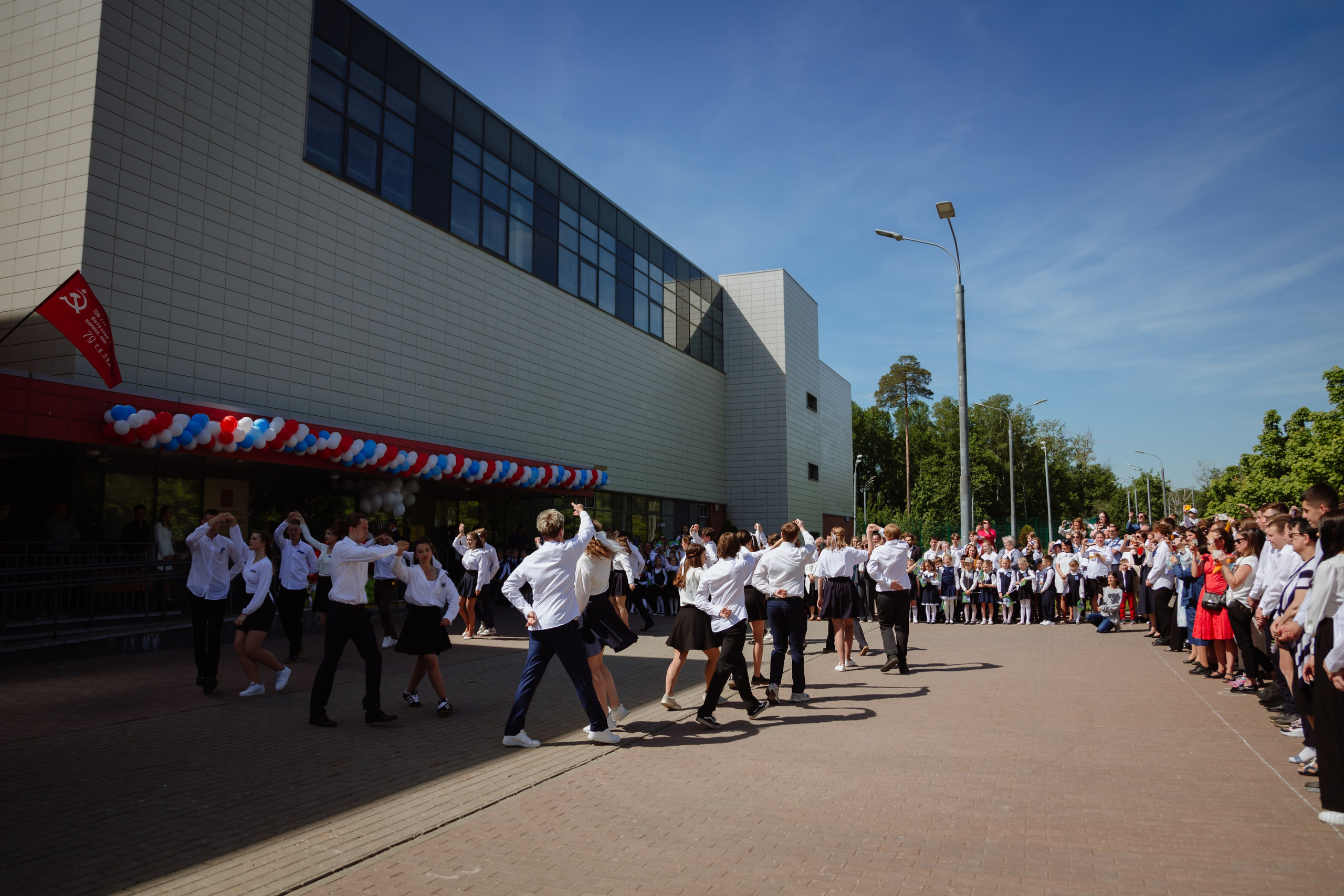 Последний звонок 2024 (2 часа фотосъемки). Профессиональный фотограф Надежда Антонова