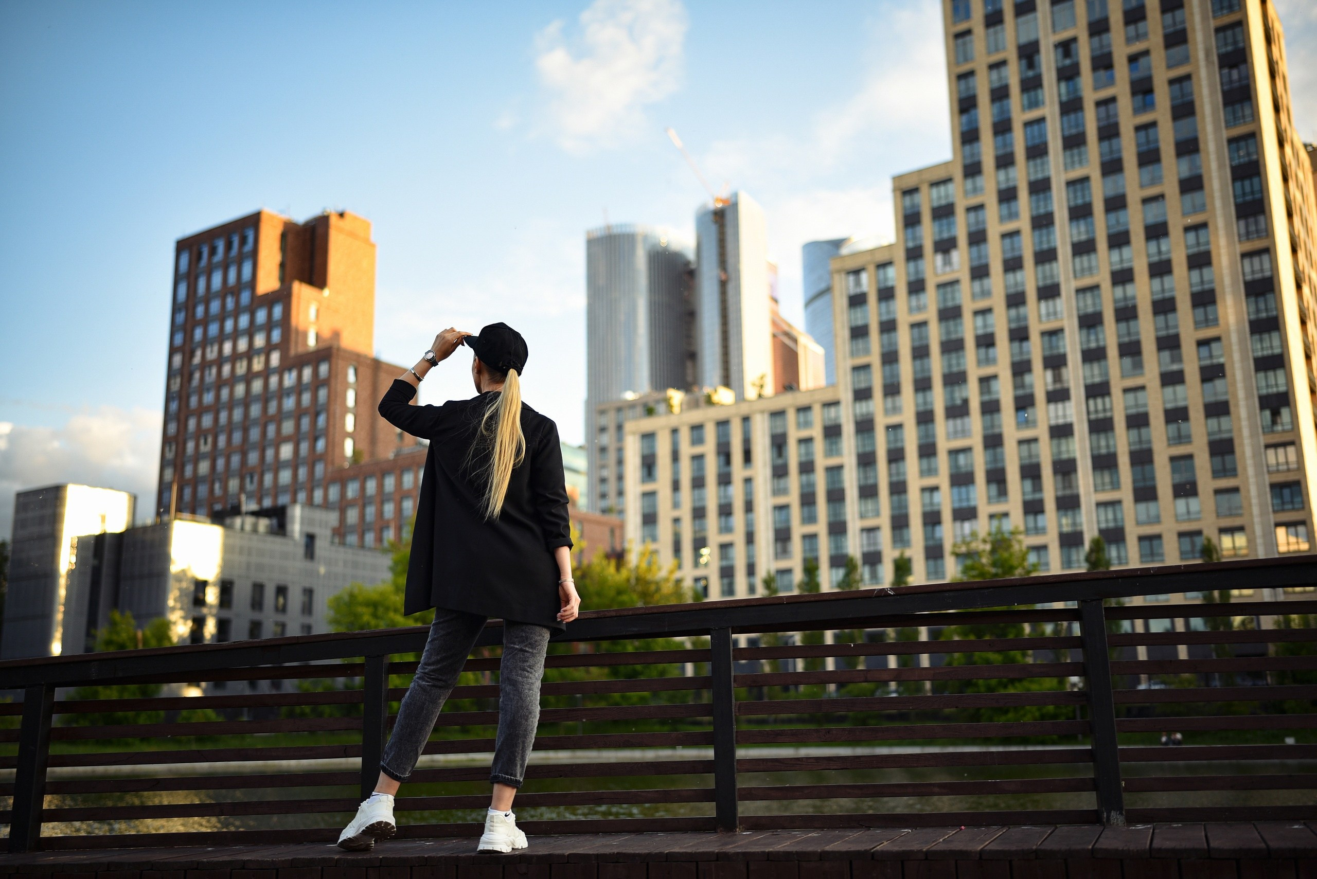 Фотосессия в «Нью Йорке». Компания и фотошкола по созданию контента в Москве