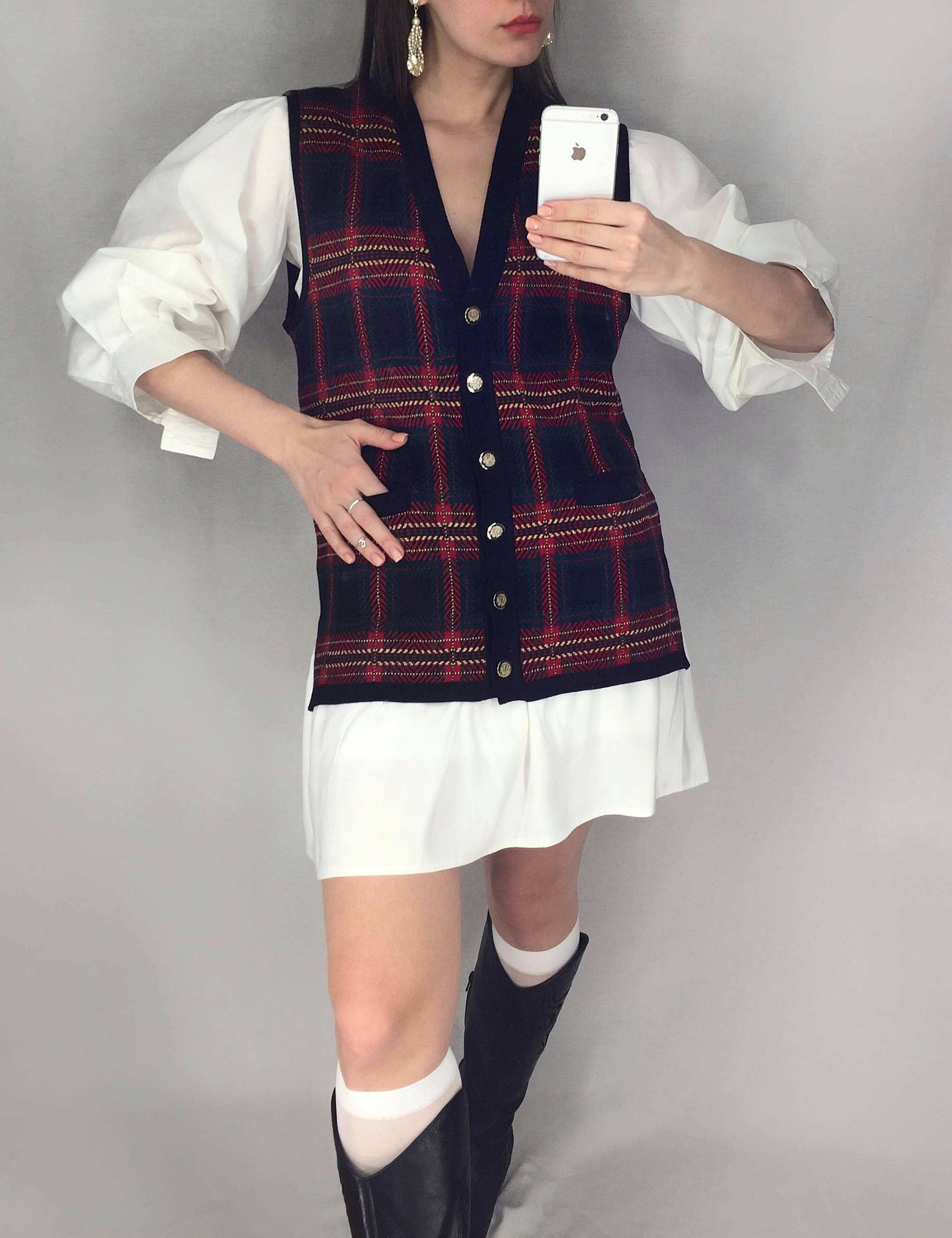 LOOKBOOK для винтажного магазина одежды. КОНТЕНТ-МЕЙКЕР Барышникова Анна