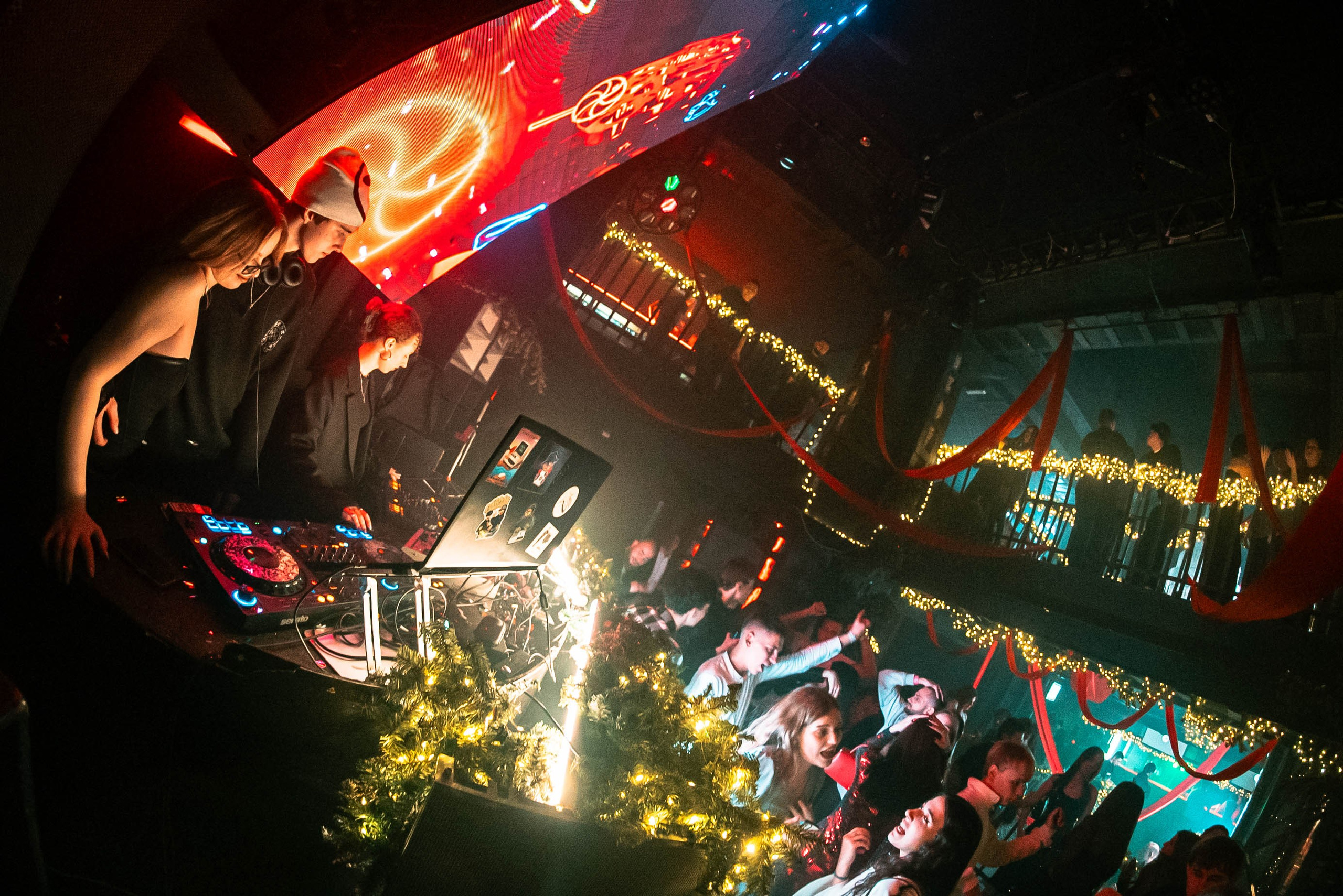 ZHARA | NEW YEAR 2025. ZHARA CREW