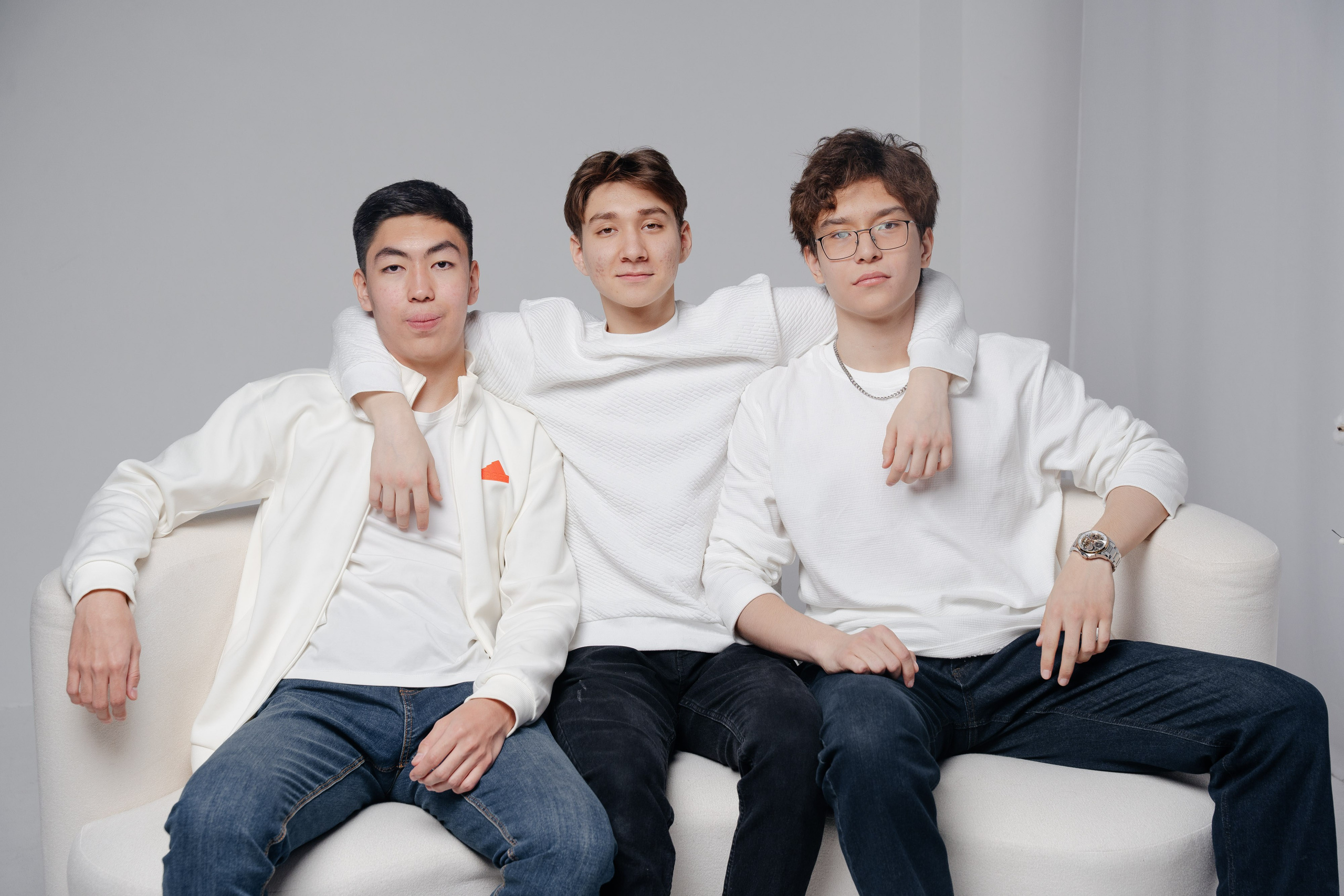 Личный разворот. Выпускные альбомы в Нур-Султане (Астана) и по всему Казахстану