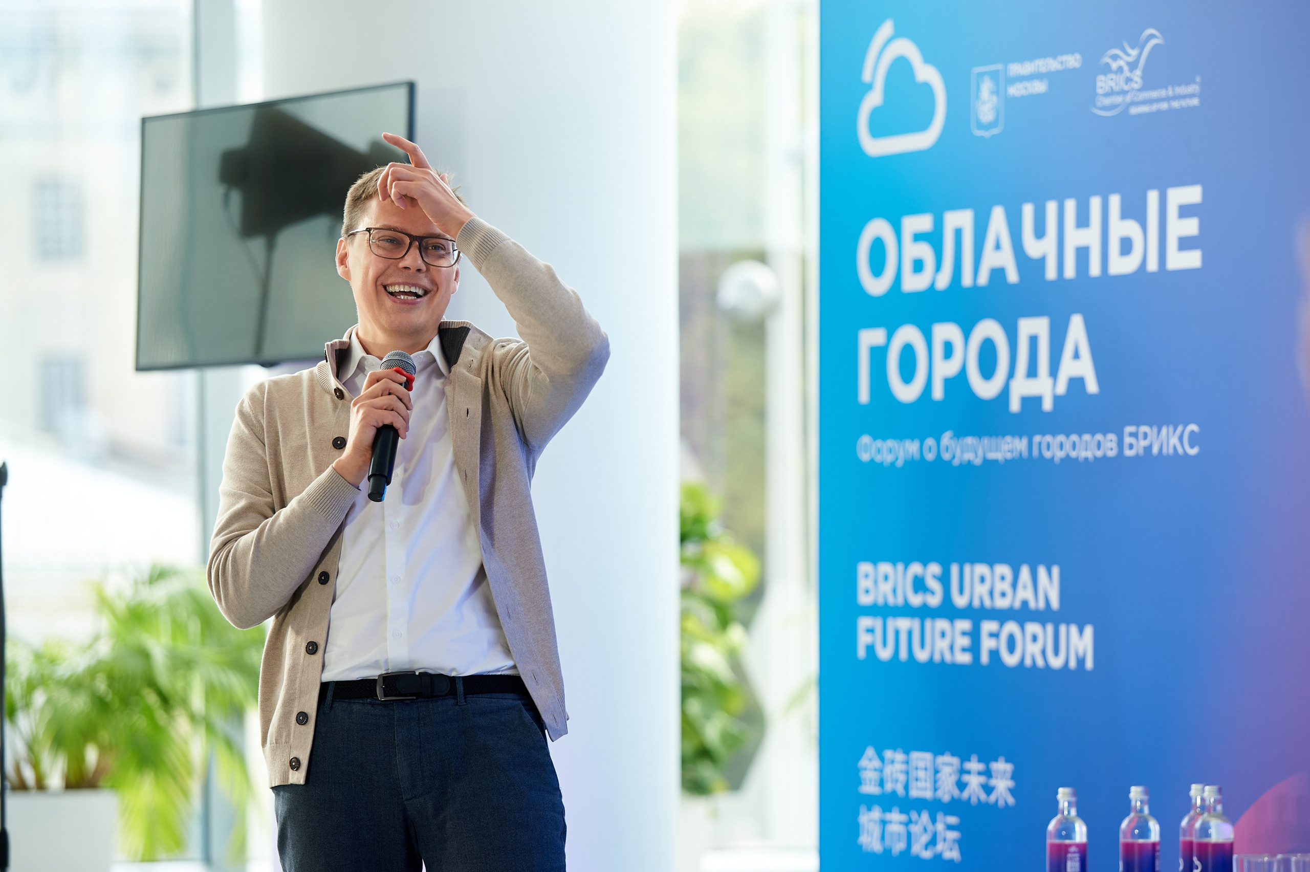 Облачный город 2025. Ретушер Довгуля Александр