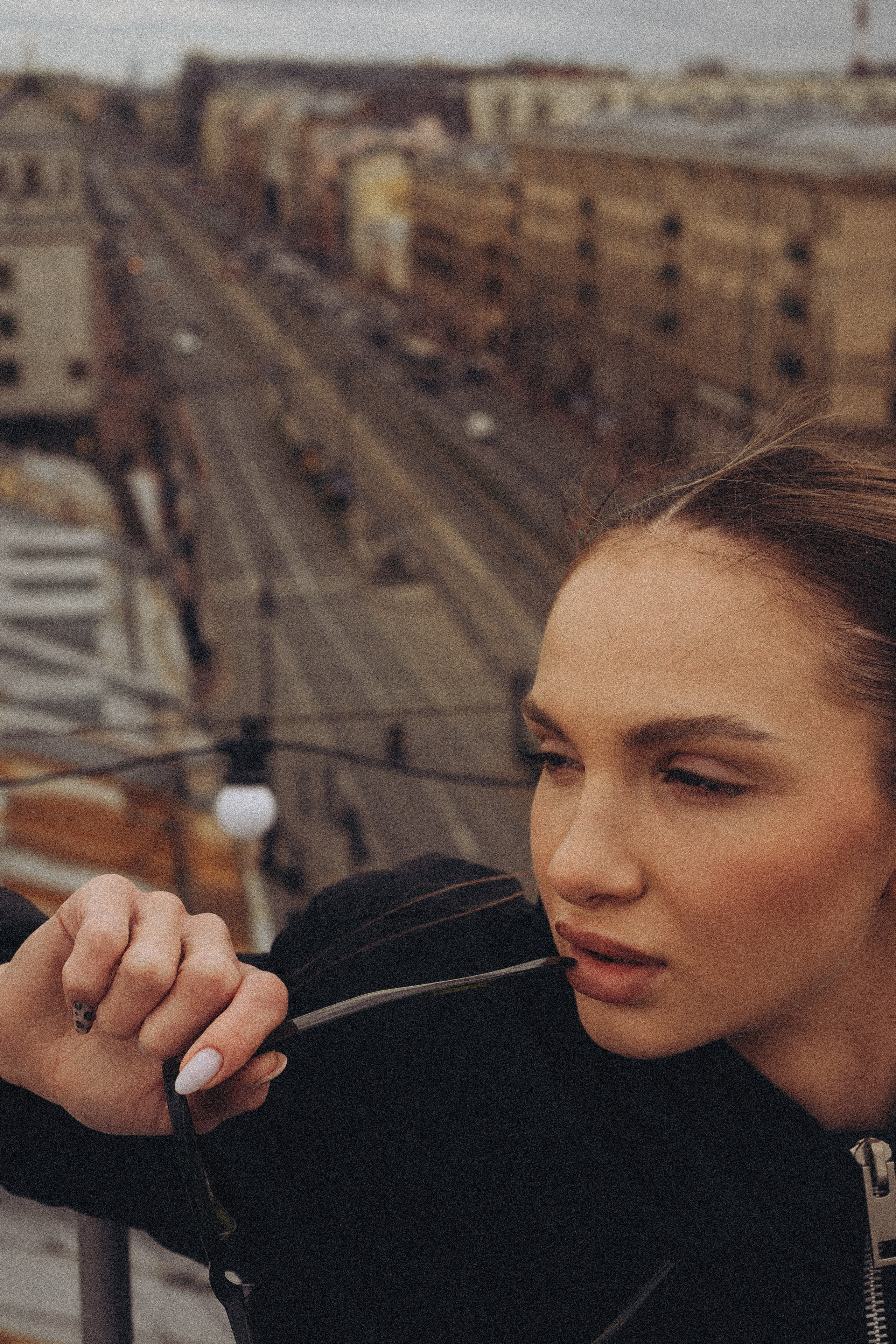 МЫ ГУЛЯЛИ ПРО КРЫШАМ ПИТЕРА. Профессиональный фотограф, Санкт-Петербург — Виктория Богомолова