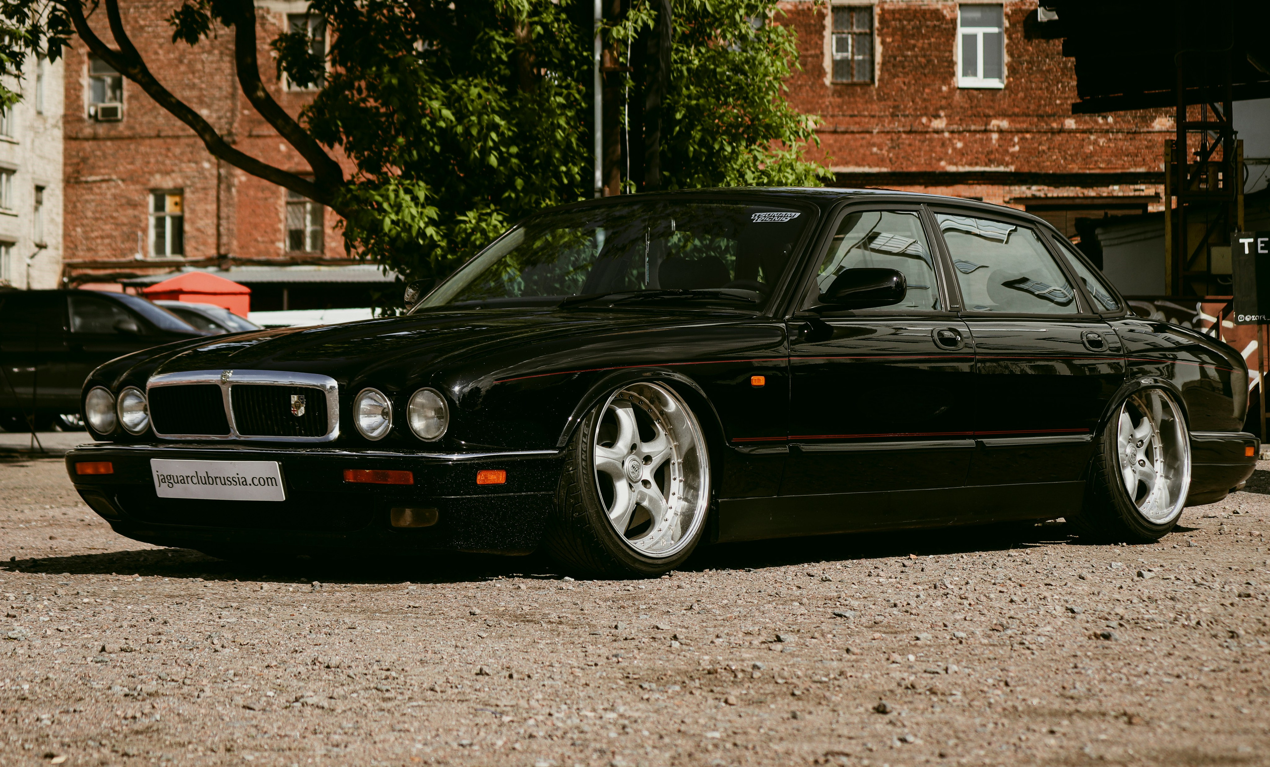 «Тюнинг арт музей» Севкабель СПб. Ивентный фотограф в Санкт-Петербурге Олег Комков