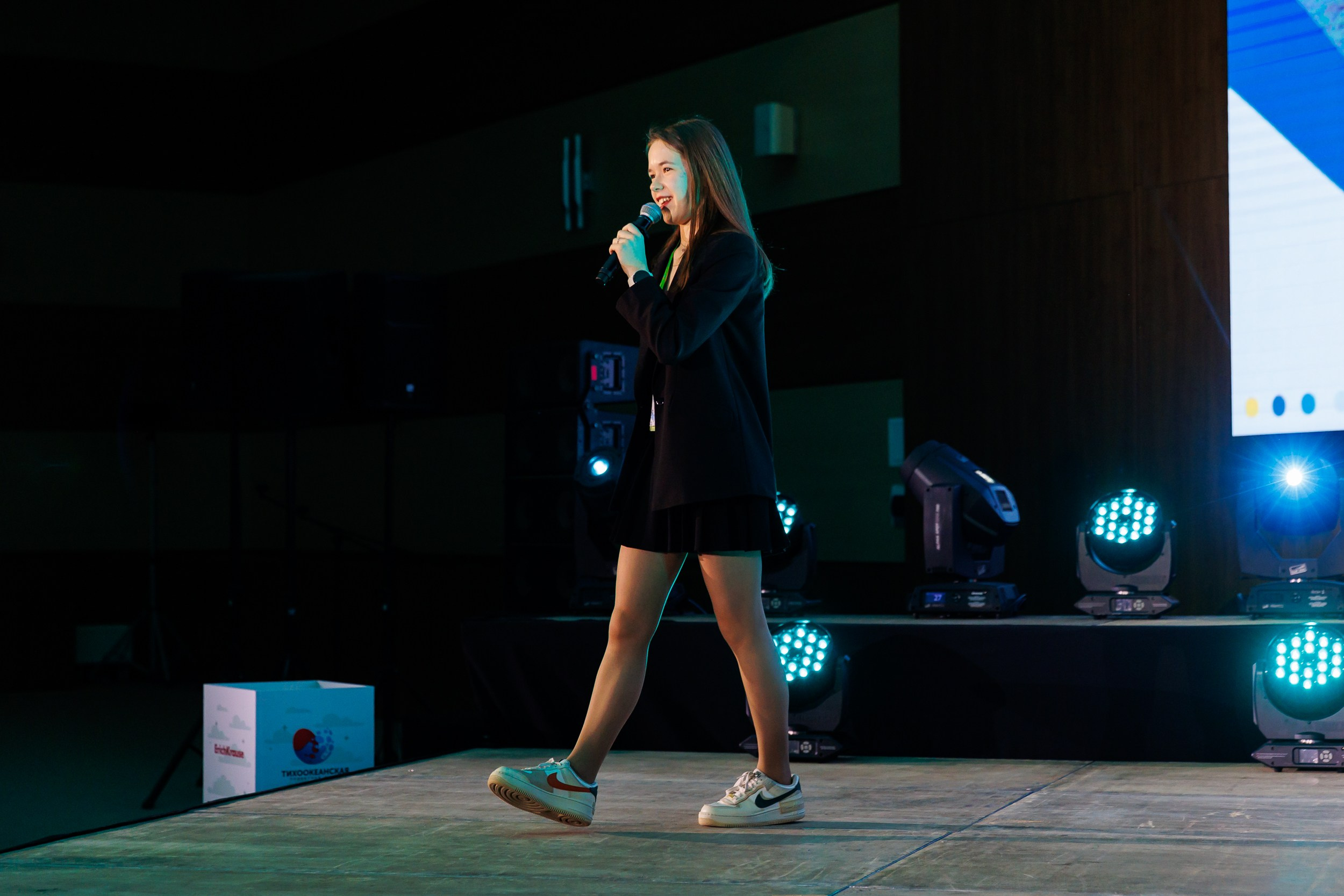 Тихоокеанская проектная школа. Репортажный и студийный фотограф во Владивостоке Дударева Софья