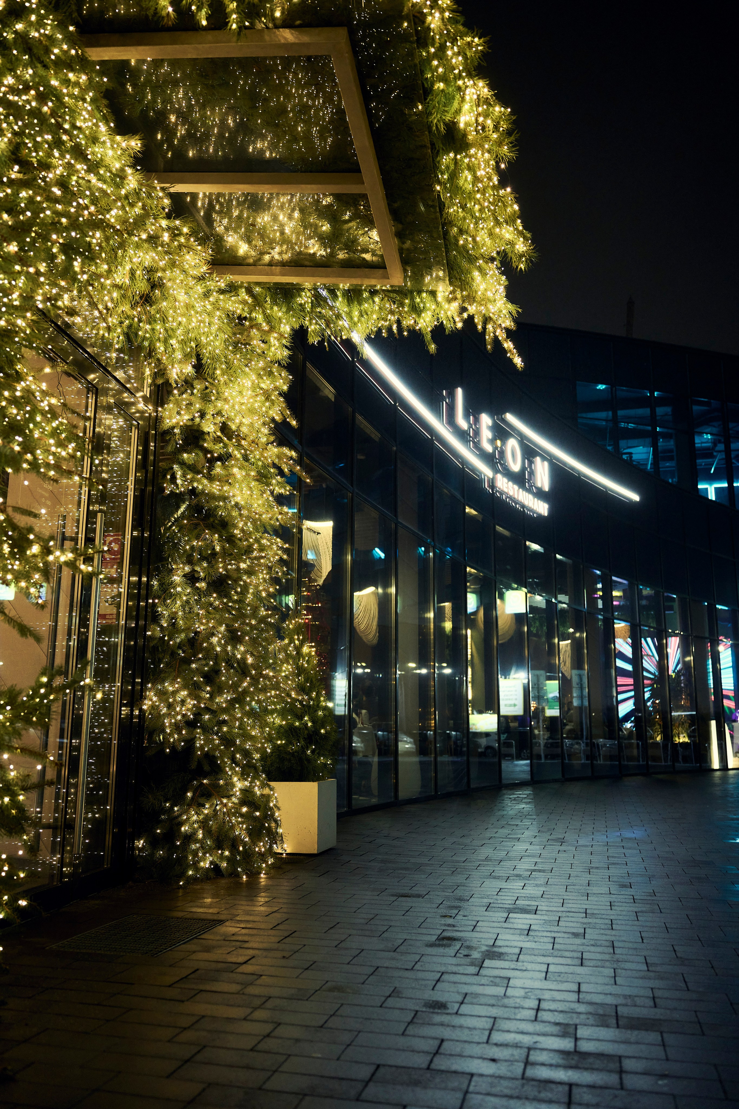 Ресторан LEON. EVG PROHOROV