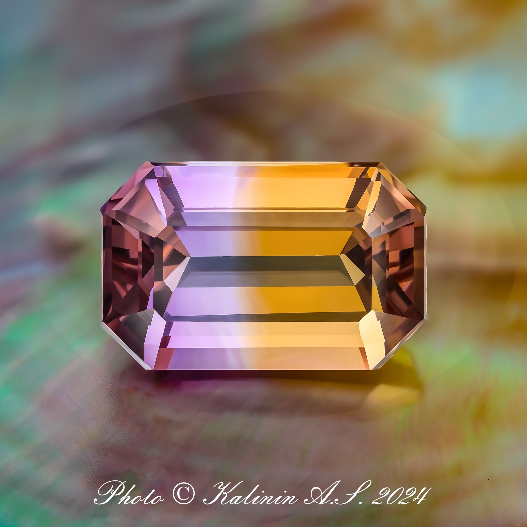 Профессиональная уникальная рекламная фотосъёмка драгоценных в Москве  тел +7 966-003-13-07. Высококачественная профессиональная рекламная фотосъёмка ювелирных украшений, драгоценных камней в Москве. Обучение, консультация