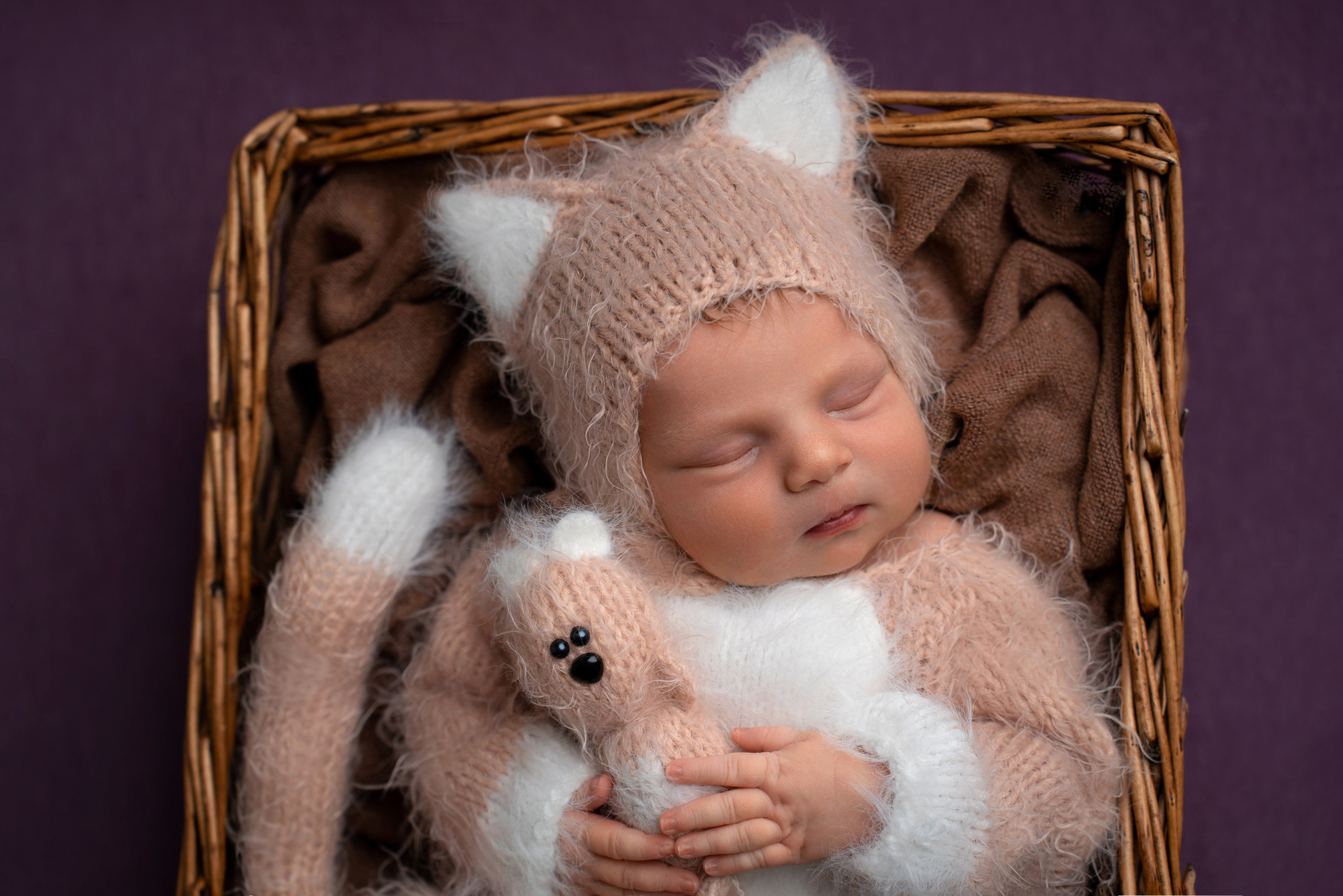 Ньюборн. Фотограф новорожденных Оренбург и свадебный фотограф Оренбург