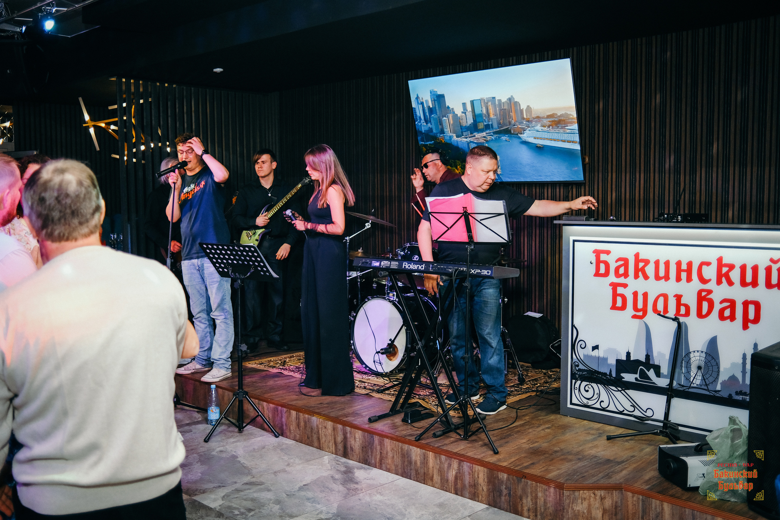 Бакинский Бульвар 26 августа 2023. Свадебный и репортажной фотограф Денис Ожигин в Краснодаре и Краснодарском крае