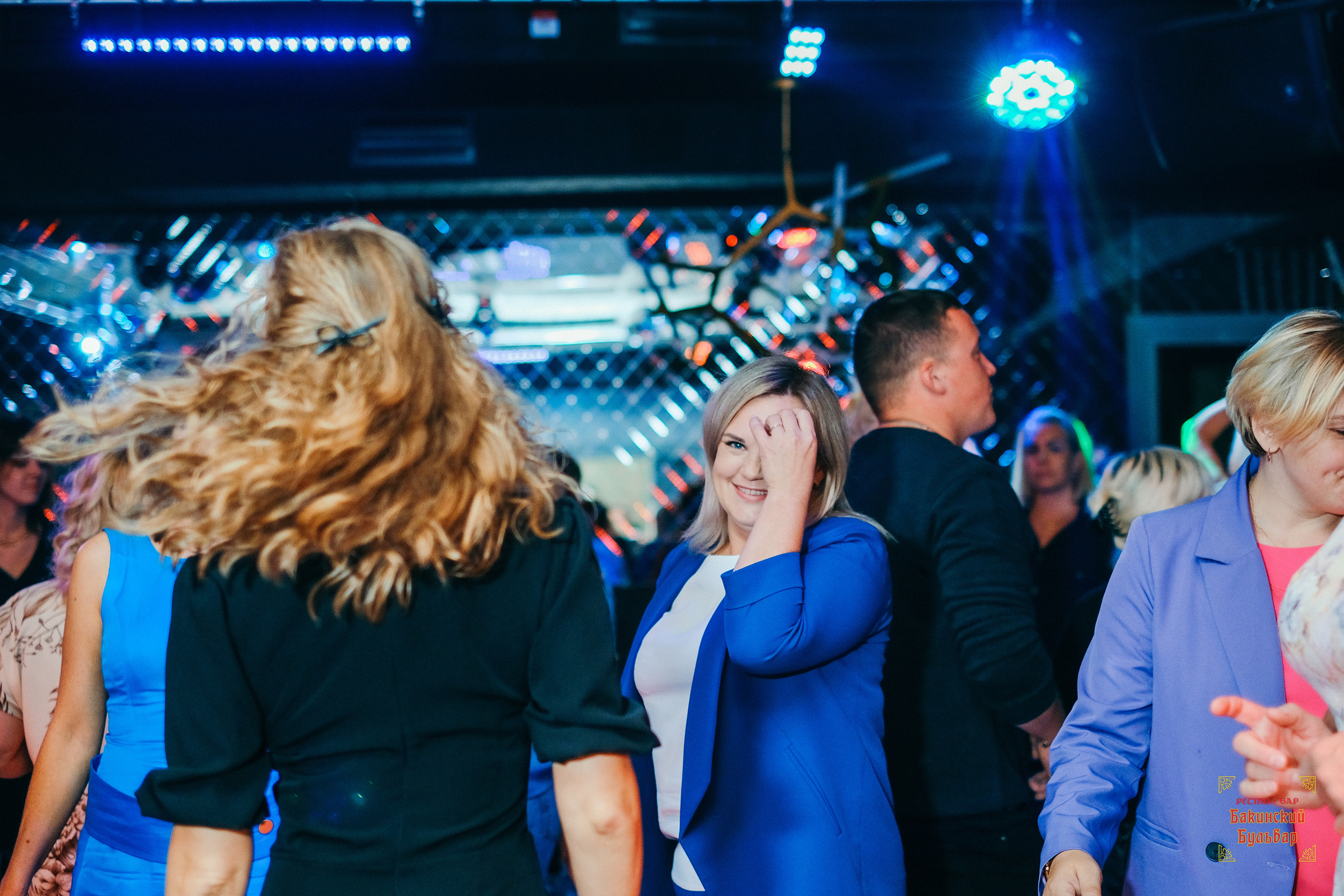 Бакинский Бульвар 26 августа 2023. Свадебный и репортажной фотограф Денис Ожигин в Краснодаре и Краснодарском крае