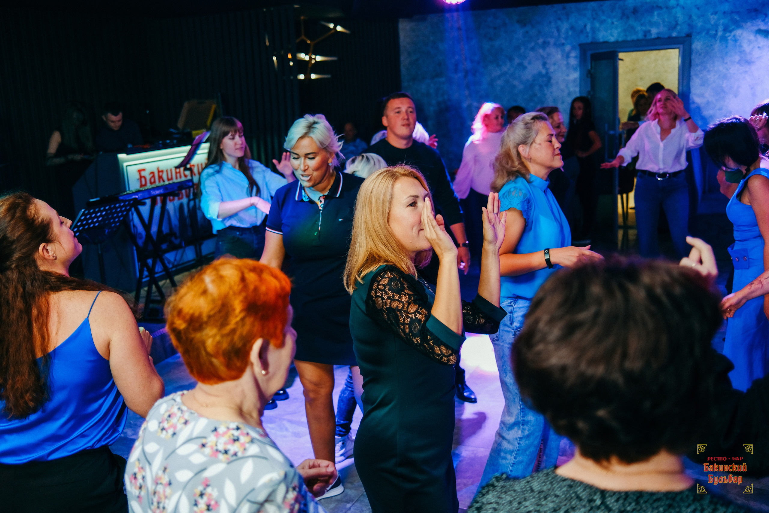 Бакинский Бульвар 26 августа 2023. Свадебный и репортажной фотограф Денис Ожигин в Краснодаре и Краснодарском крае