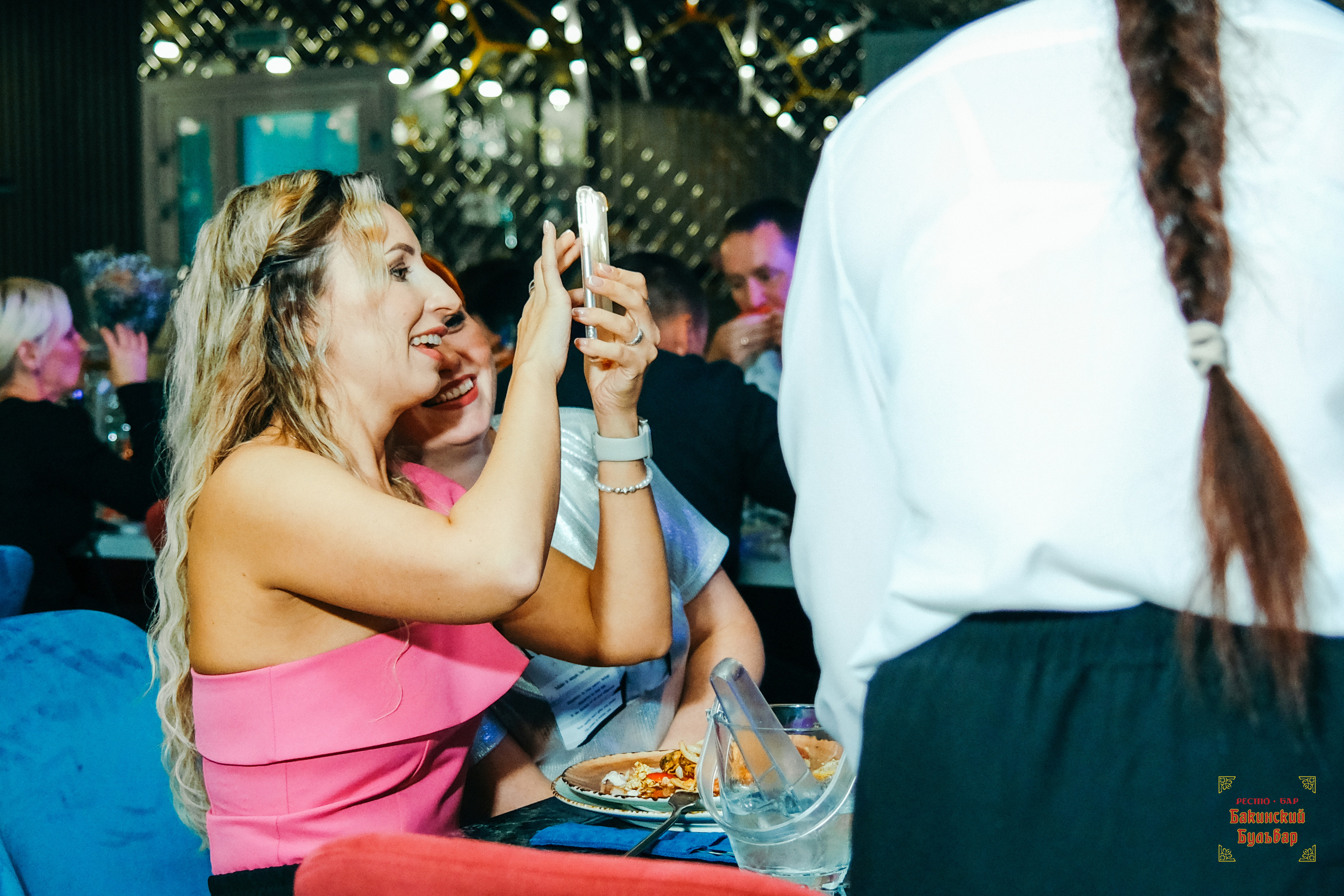 Бакинский Бульвар 26 августа 2023. Свадебный и репортажной фотограф Денис Ожигин в Краснодаре и Краснодарском крае