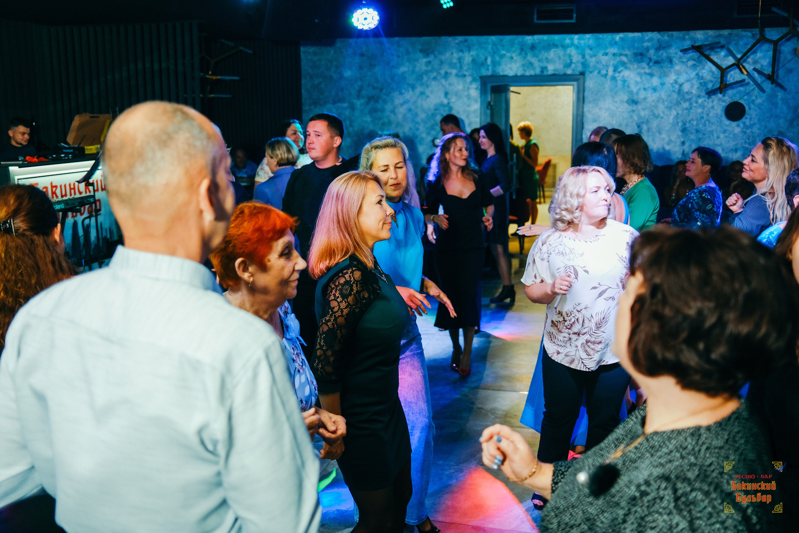 Бакинский Бульвар 26 августа 2023. Свадебный и репортажной фотограф Денис Ожигин в Краснодаре и Краснодарском крае