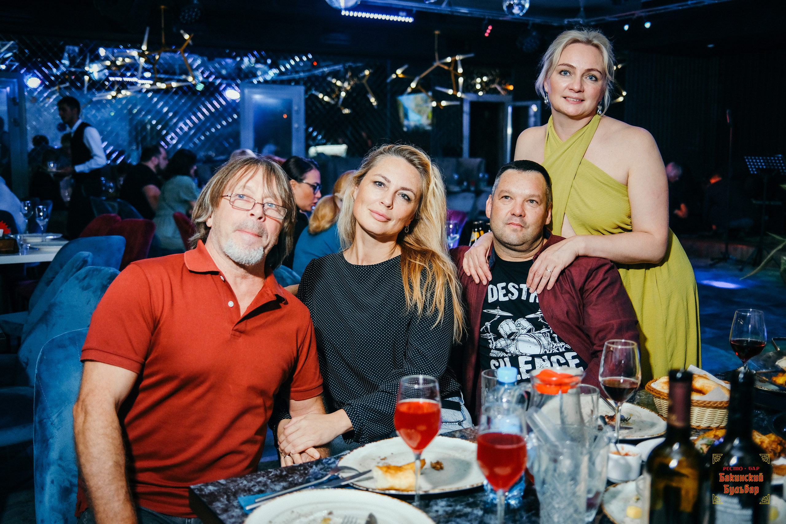 Бакинский Бульвар 26 августа 2023. Свадебный и репортажной фотограф Денис Ожигин в Краснодаре и Краснодарском крае