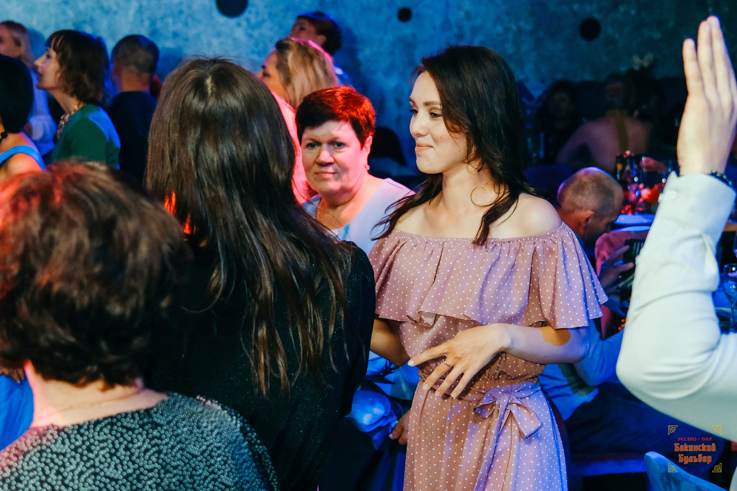 Бакинский Бульвар 26 августа 2023. Свадебный и репортажной фотограф Денис Ожигин в Краснодаре и Краснодарском крае