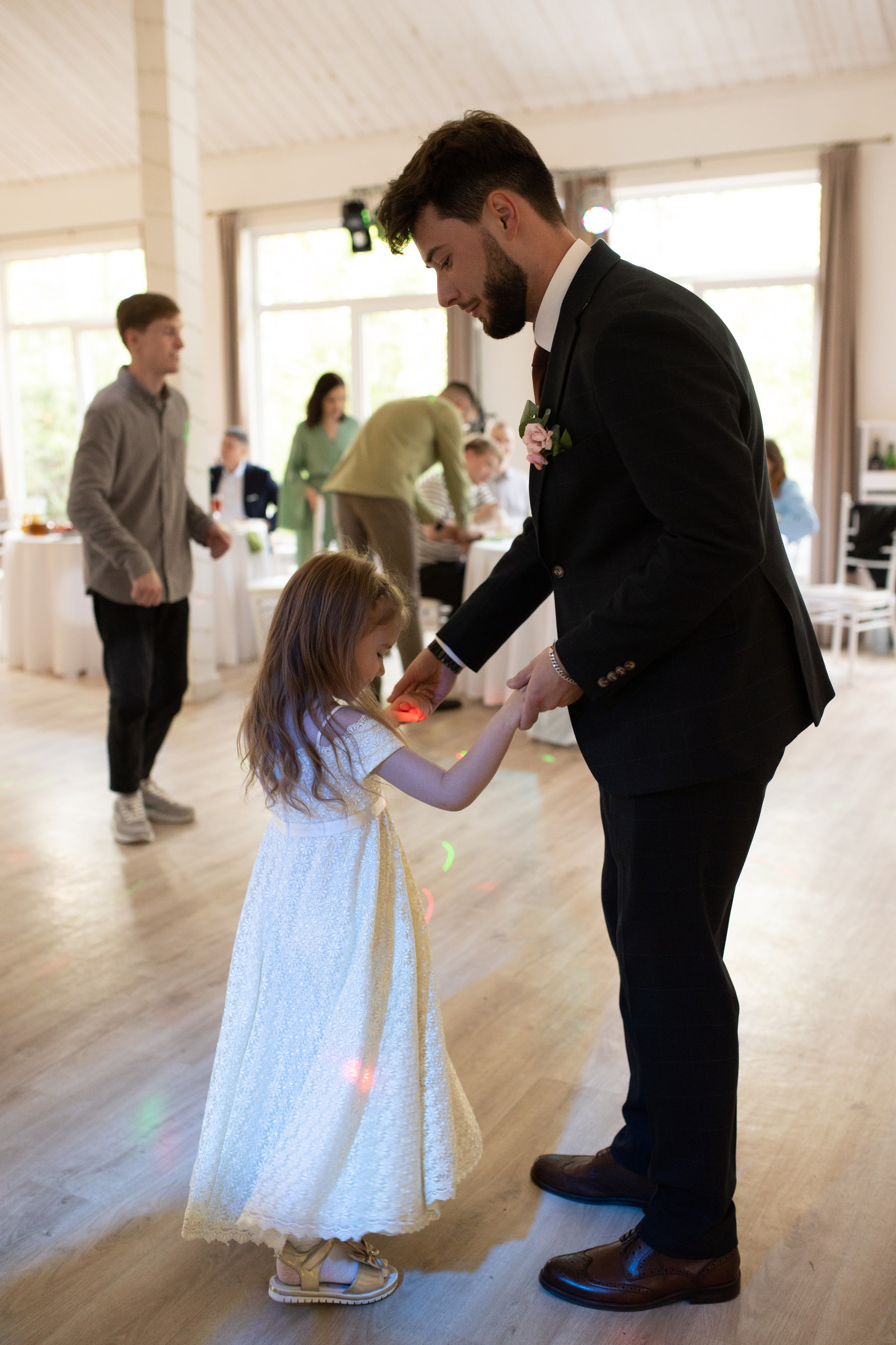 Леонид и Полина (выездная регистрация и банкет). Свадебный фотограф Екатерина Черкасская