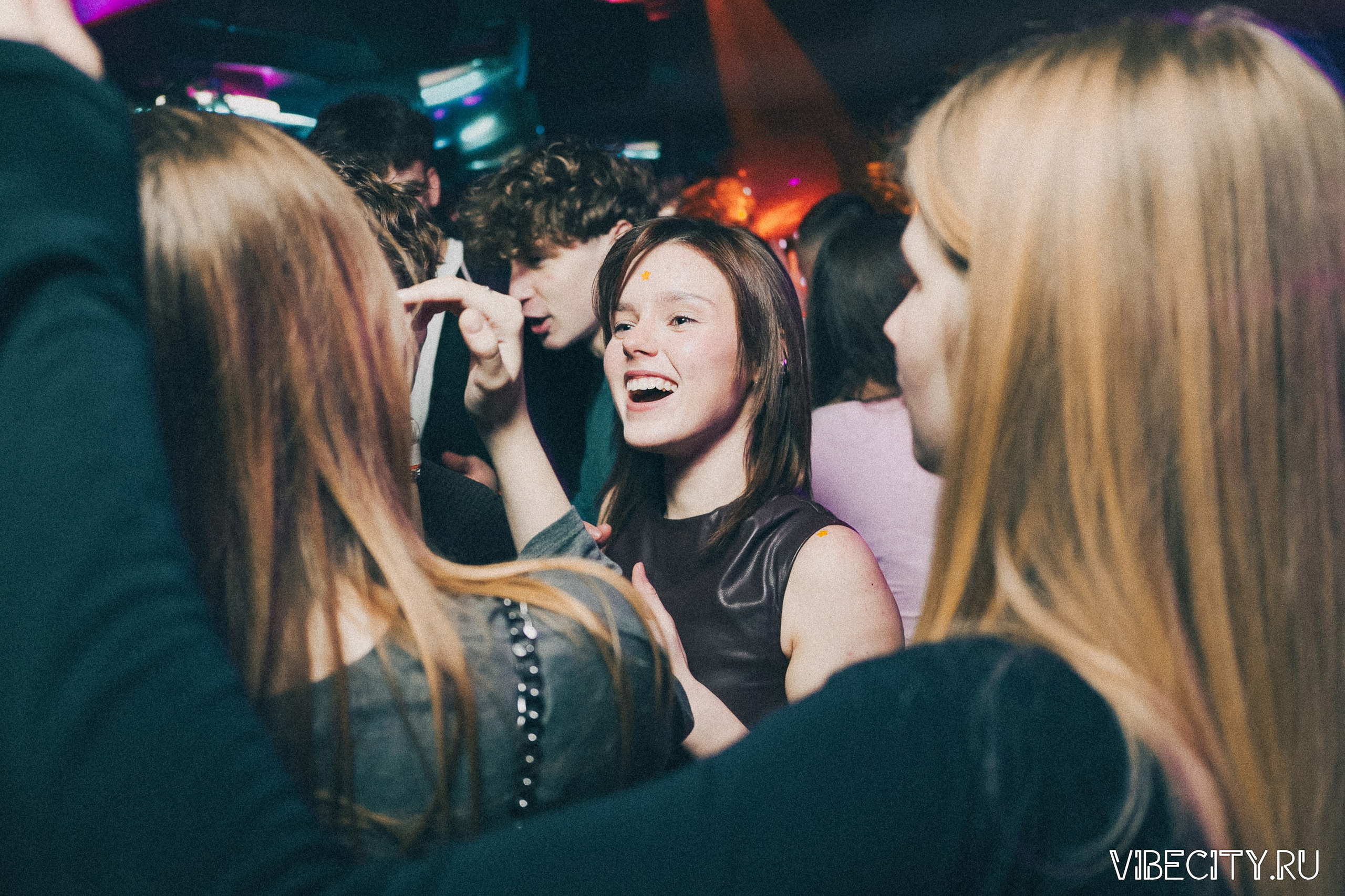 DOUBLE U. VIBECITY.RU Вайб Сити Ру Фоторепортажи Фотоотчеты Калининград