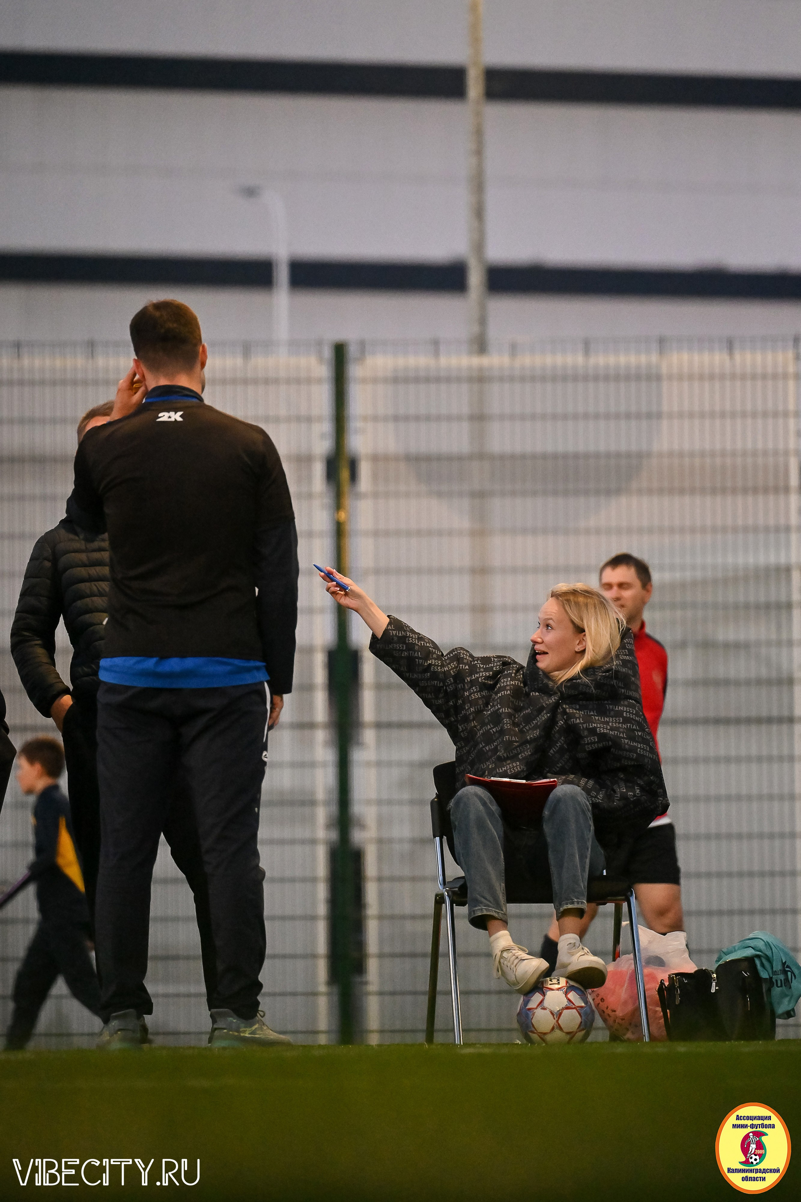 ИГРЫ МИНИ-ФУТБОЛЬНОЙ И КОРПОРАТИВНОЙ ЛИГИ. VIBECITY.RU Вайб Сити Ру Фоторепортажи Фотоотчеты Калининград