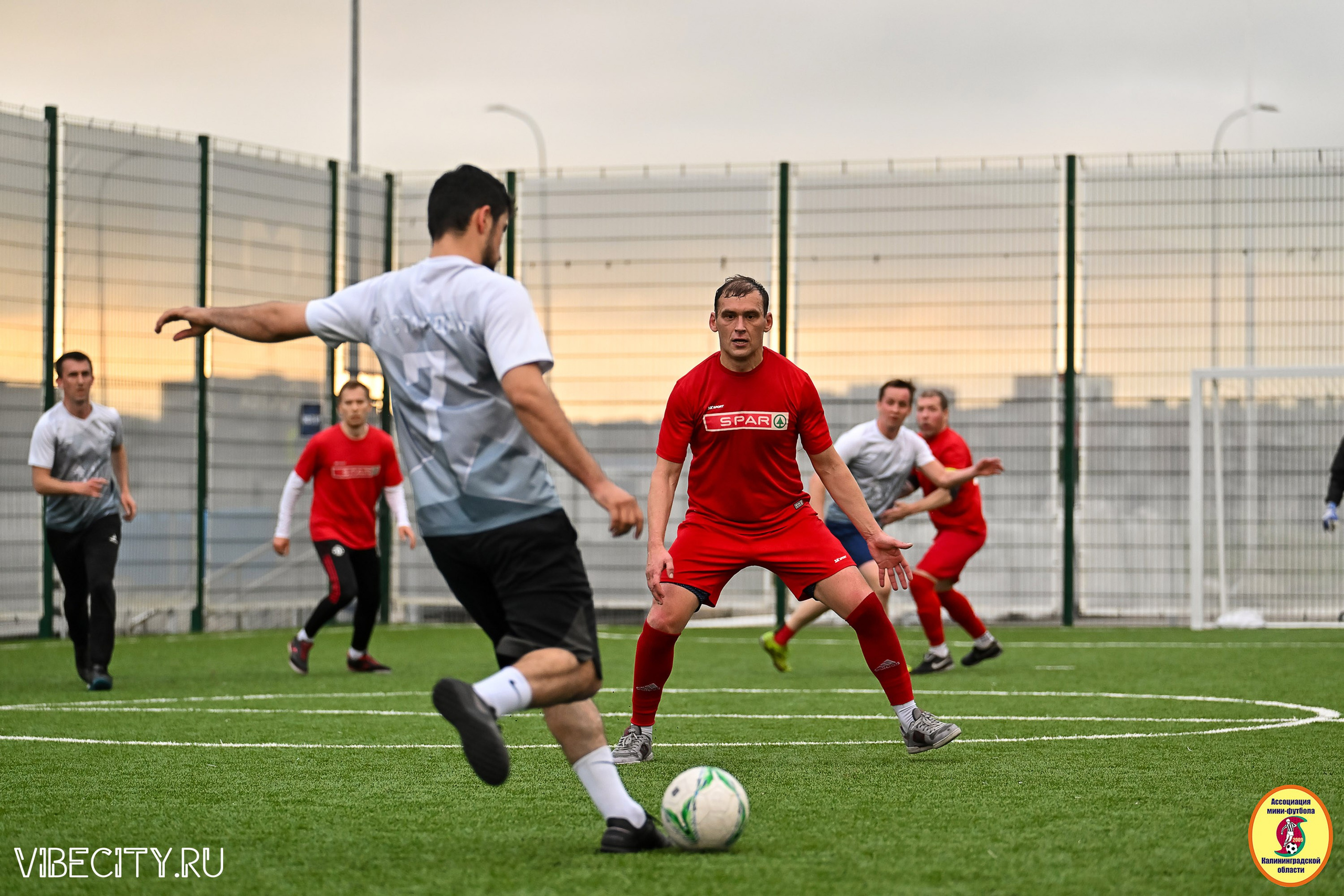 ИГРЫ МИНИ-ФУТБОЛЬНОЙ ЛИГИ. VIBECITY.RU Вайб Сити Ру Фоторепортажи Фотоотчеты Калининград
