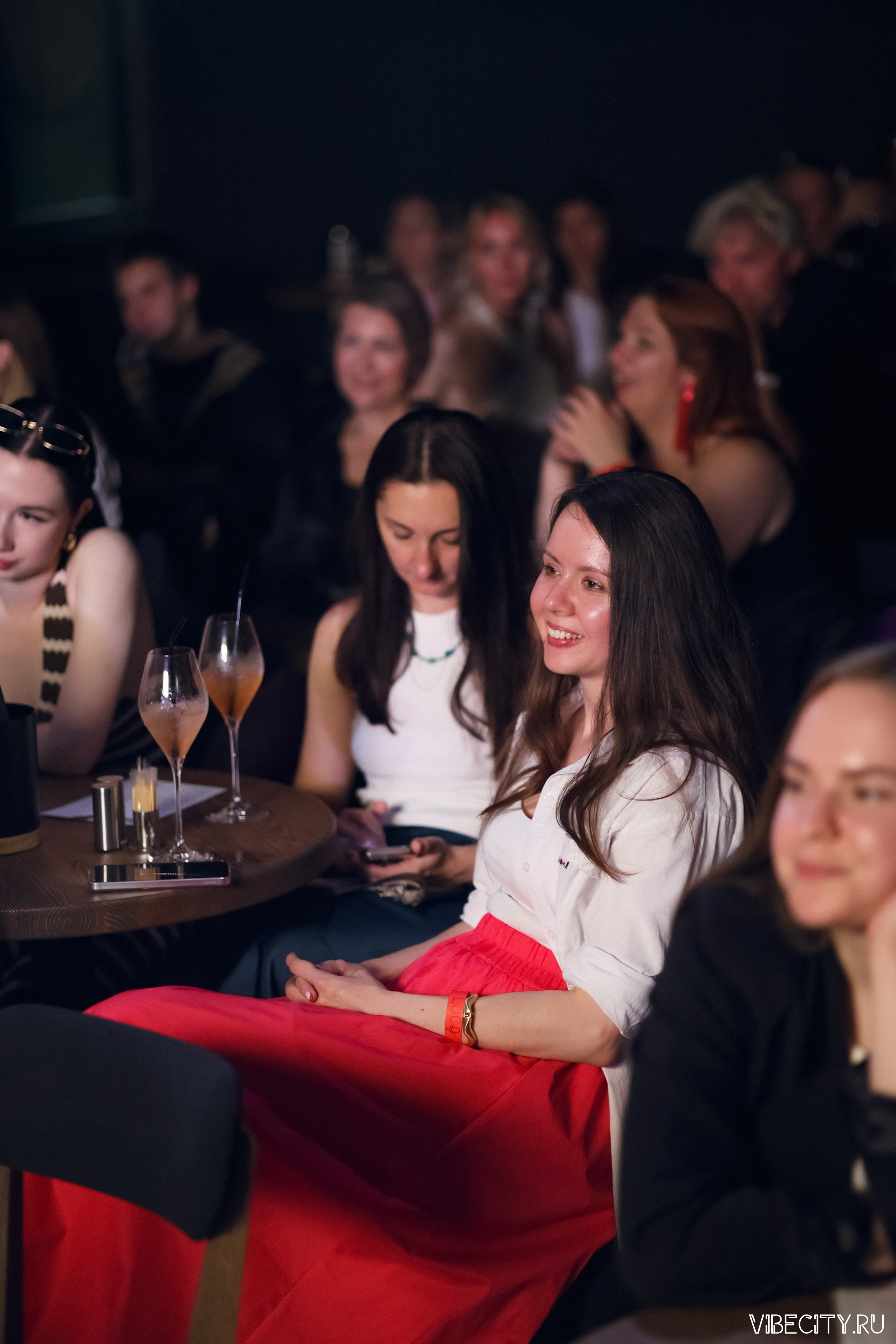 Стендап клуб Локация. VIBECITY.RU Вайб Сити Ру Фоторепортажи Фотоотчеты Калининград
