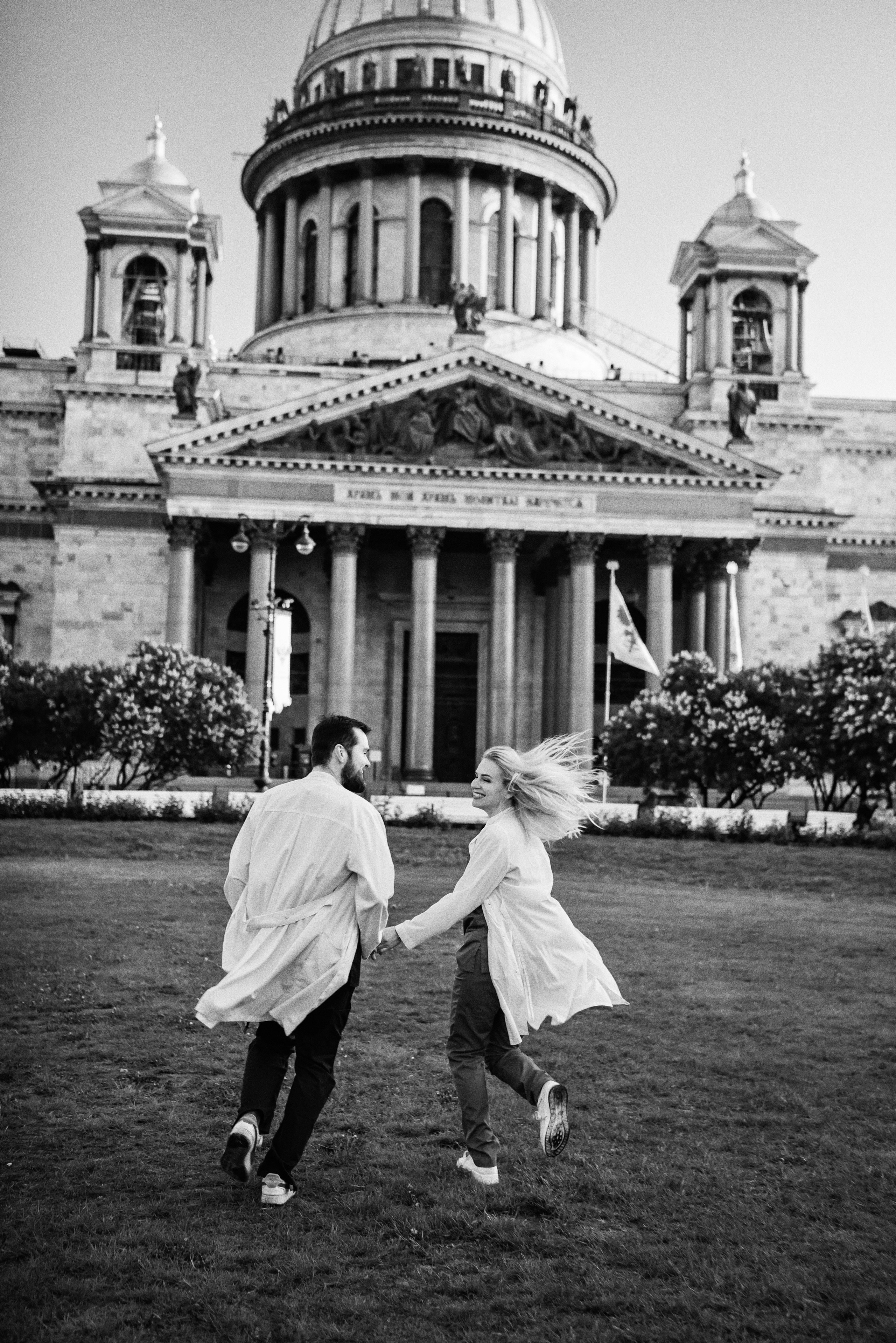 Лера и Женя. Разводные мосты. Рассвет. Свадебный фотограф в Санкт-Петербурге София Шубик