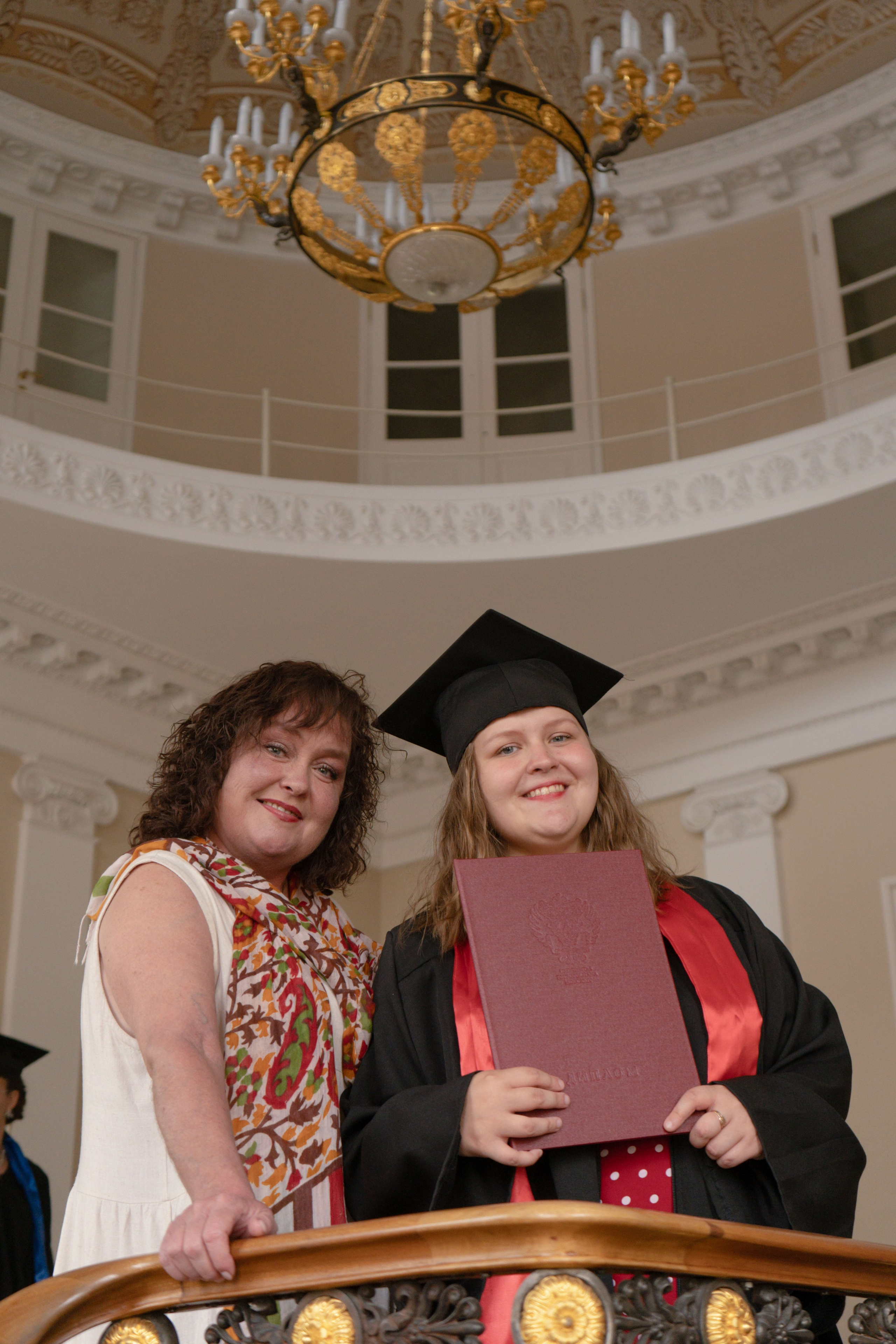 Выпускной Смольный. Юля Мурашова портретный и документальный фотограф